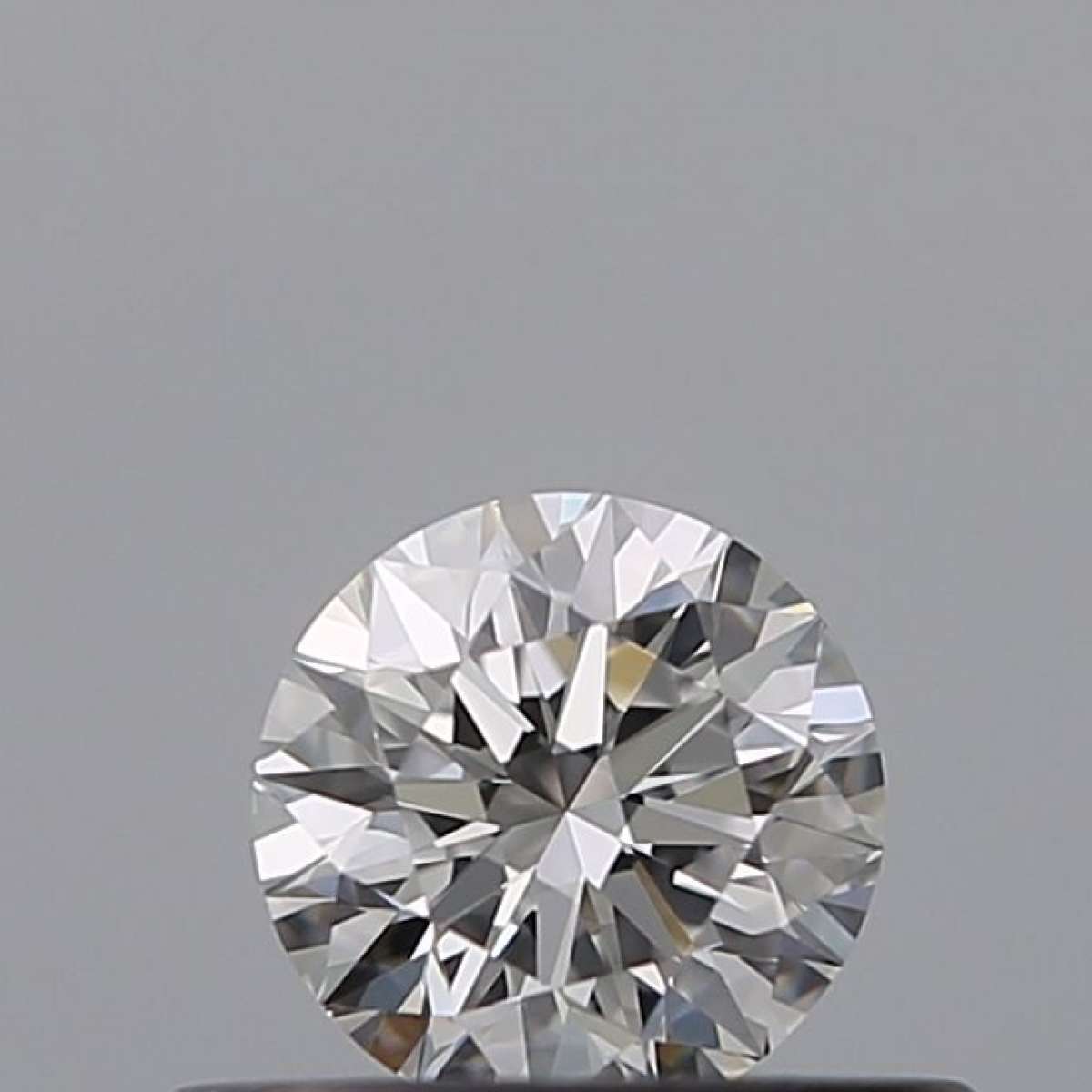 Diamante Certificato GIA Carati 0.31 Colore D Purezza VVS1  EX  EX  EX Fluorescenza MED Brown No Green No Milky No EyeClean 100%