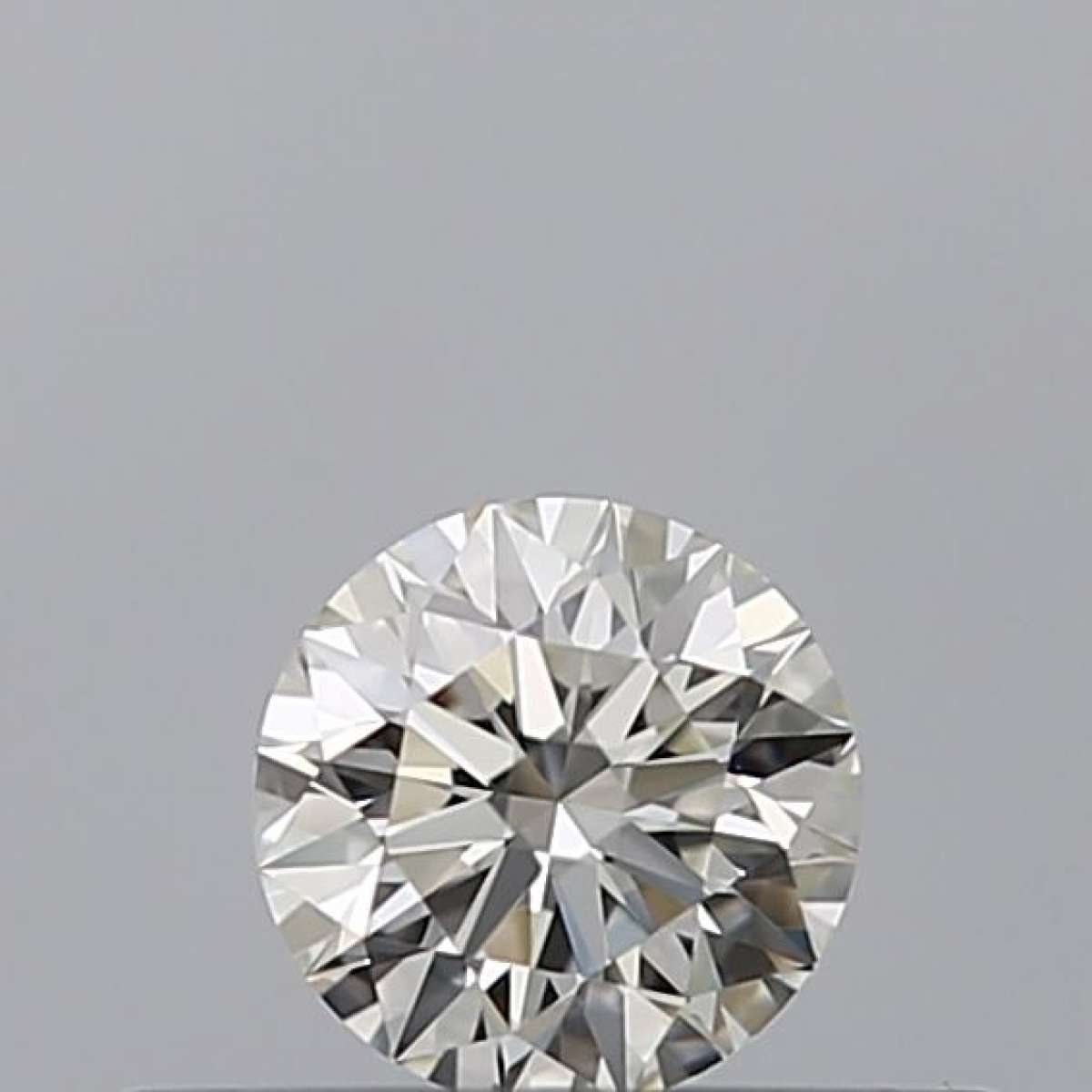 Certified Diamond IGI Carats 0.19 Color G Clarity VVS2 EX EX EX Fluorescence NON Brown No Milky No EyeClean 100% Certified Diamond IGI Carats 0.19 Color G Clarity VVS2 EX EX EX Fluorescence NON Brown No Milky No EyeClean 100%