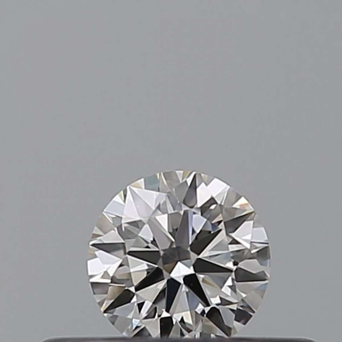 Certified Diamond IGI Carats 0.18 Color F Clarity IF  EX  EX  EX Fluorescence NON Brown No Milky No EyeClean 100%