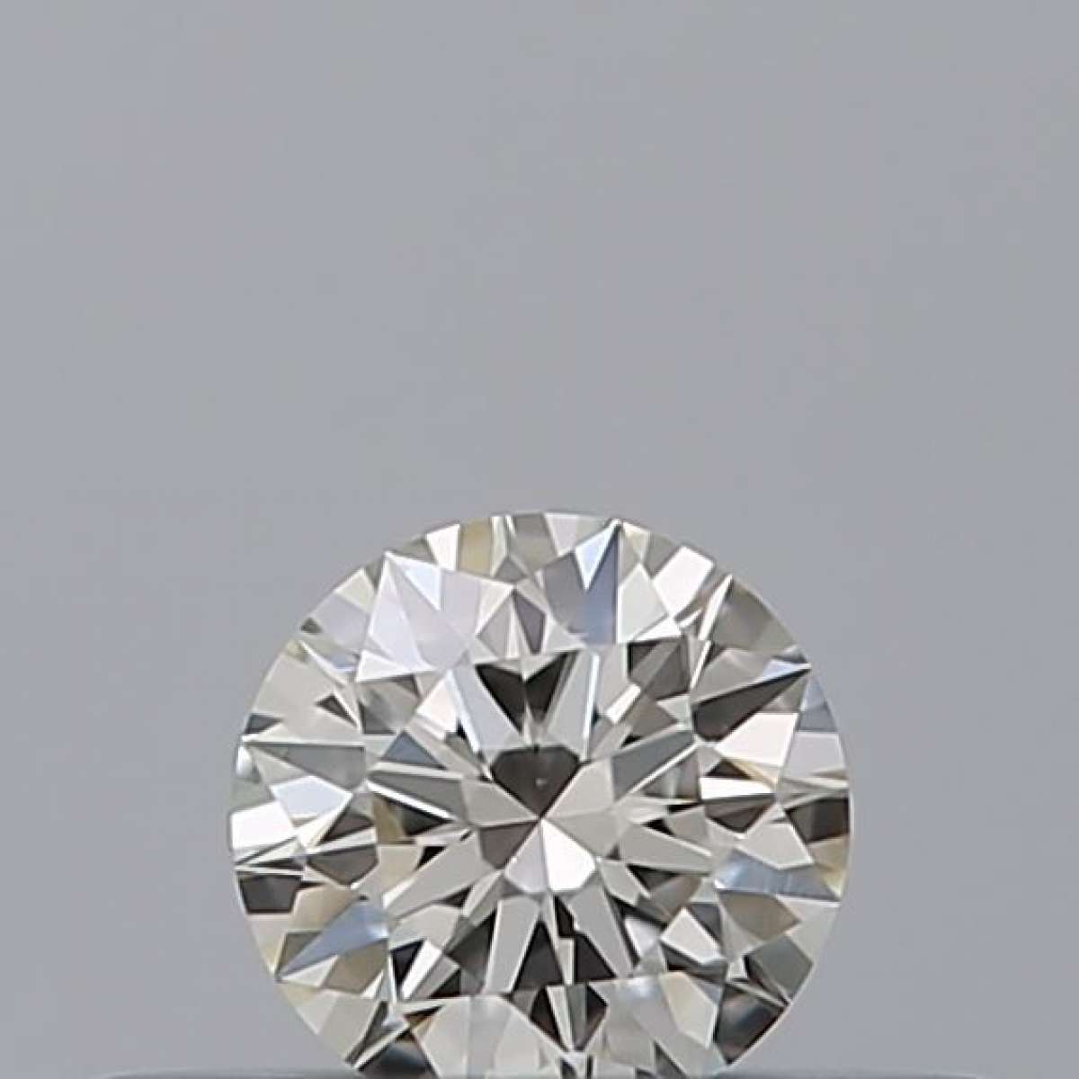 Certified Diamond IGI Carats 0.18 Color G Clarity VS1  EX  EX  EX Fluorescence NON Brown No Milky No EyeClean 100%