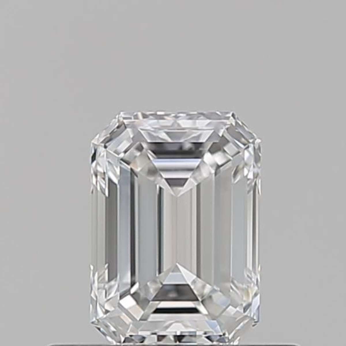 Diamante Certificato GIA Carati 0.5 Colore E Purezza IF - EX VG Fluorescenza NON Brown No Green No Milky No EyeClean 100% Diamante Certificato GIA Carati 0.5 Colore E Purezza IF - EX VG Fluorescenza NON Brown No Green No Milky No EyeClean 100%