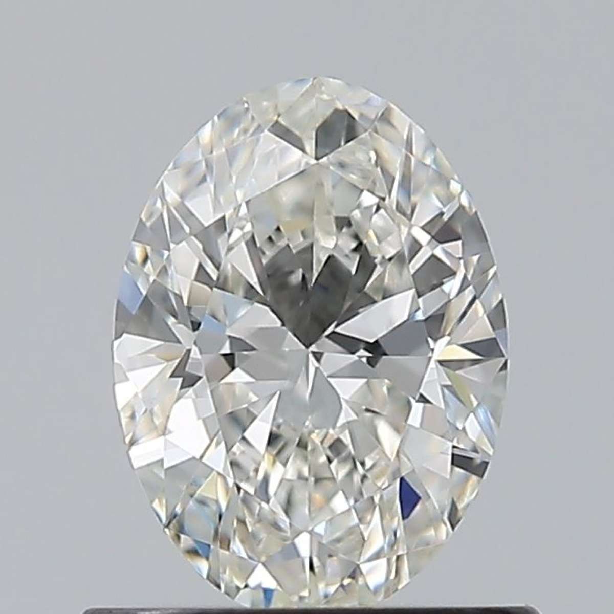 Certified Diamond GIA Carats 0.7 Color H Clarity VS2 - VG VG Fluorescence NON Brown No Green No Milky No EyeClean 100% Certified Diamond GIA Carats 0.7 Color H Clarity VS2 - VG VG Fluorescence NON Brown No Green No Milky No EyeClean 100%