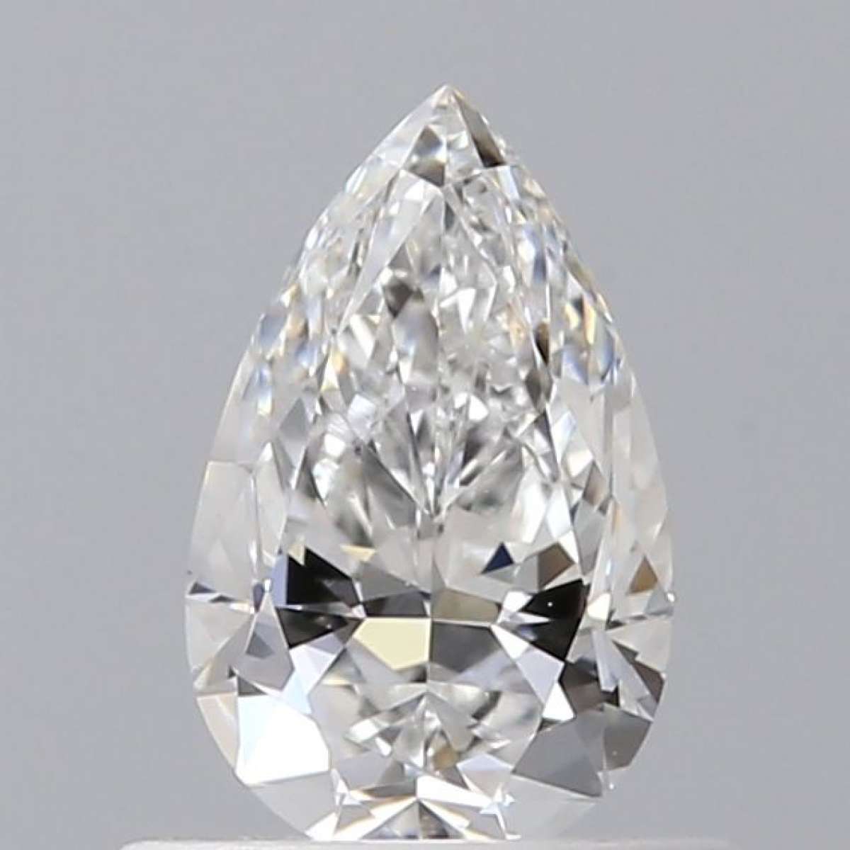 Certified Diamond GIA Carats 0.5 Color E Clarity VS1  -  EX  VG Fluorescence NON Brown No Green No Milky No EyeClean 100%
