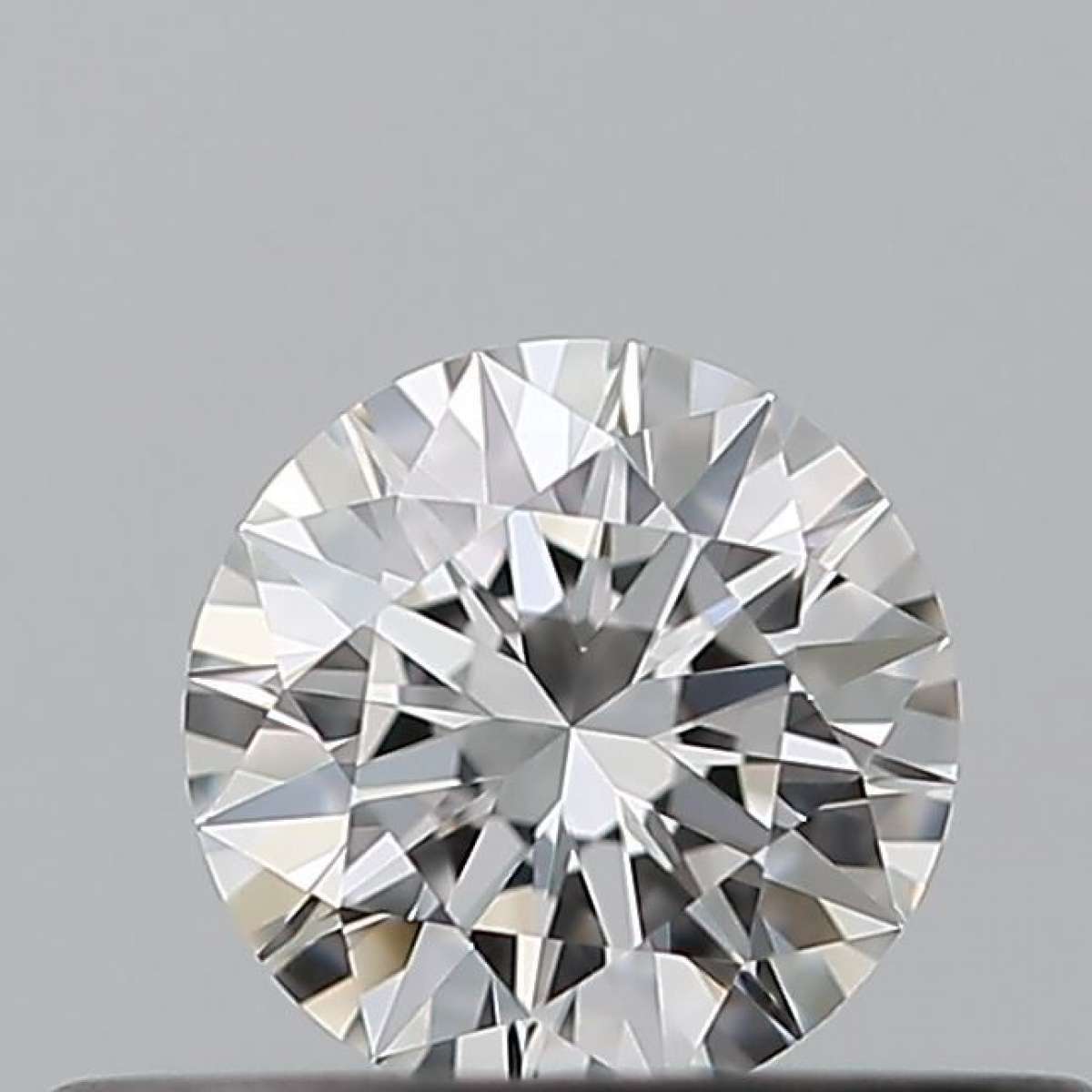 Diamante Certificato GIA Carati 0.24 Colore E Purezza IF EX EX EX Fluorescenza NON Brown No Green No Milky No EyeClean 100% Diamante Certificato GIA Carati 0.24 Colore E Purezza IF EX EX EX Fluorescenza NON Brown No Green No Milky No EyeClean 100%