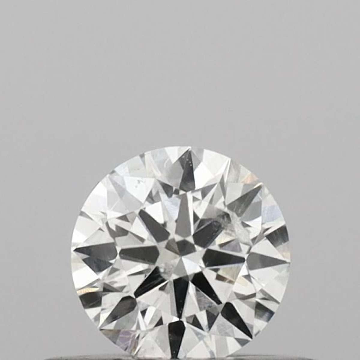 Certified Diamond IGI Carats 0.31 Color G Clarity SI2  EX  VG  VG Fluorescence NON Brown No Green No Milky No EyeClean 100%