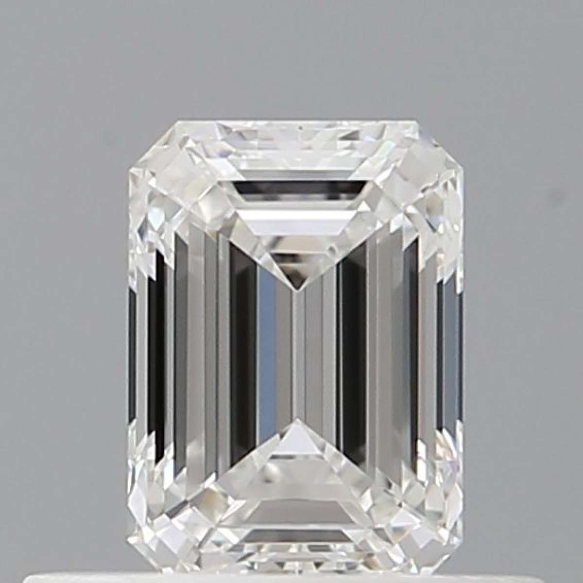 Certified Diamond GIA Carats 0.5 Color F Clarity VVS1 - EX EX Fluorescence NON Brown No Green No Milky No EyeClean 100% Certified Diamond GIA Carats 0.5 Color F Clarity VVS1 - EX EX Fluorescence NON Brown No Green No Milky No EyeClean 100%