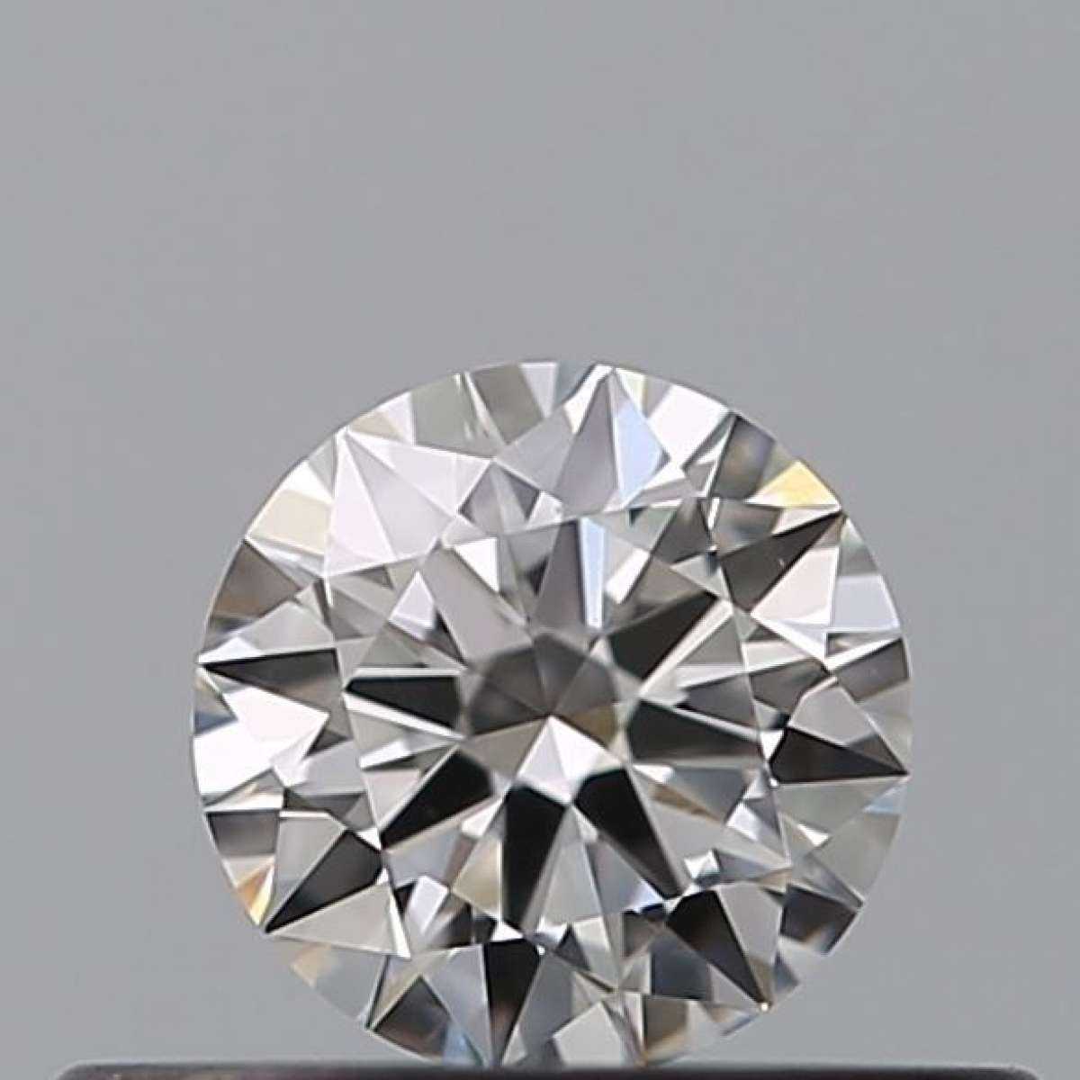Certified Diamond GIA Carats 0.23 Color F Clarity VS2 EX EX EX Fluorescence NON Brown No Green No Milky No EyeClean 100% Certified Diamond GIA Carats 0.23 Color F Clarity VS2 EX EX EX Fluorescence NON Brown No Green No Milky No EyeClean 100%