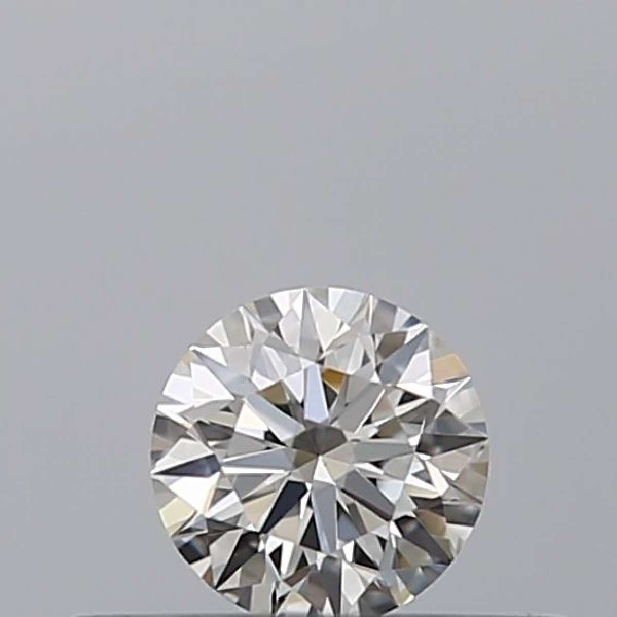 Diamante Certificato GIA Carati 0.18 Colore G Purezza VS2  EX  EX  EX Fluorescenza NON Brown No Milky No EyeClean 100%