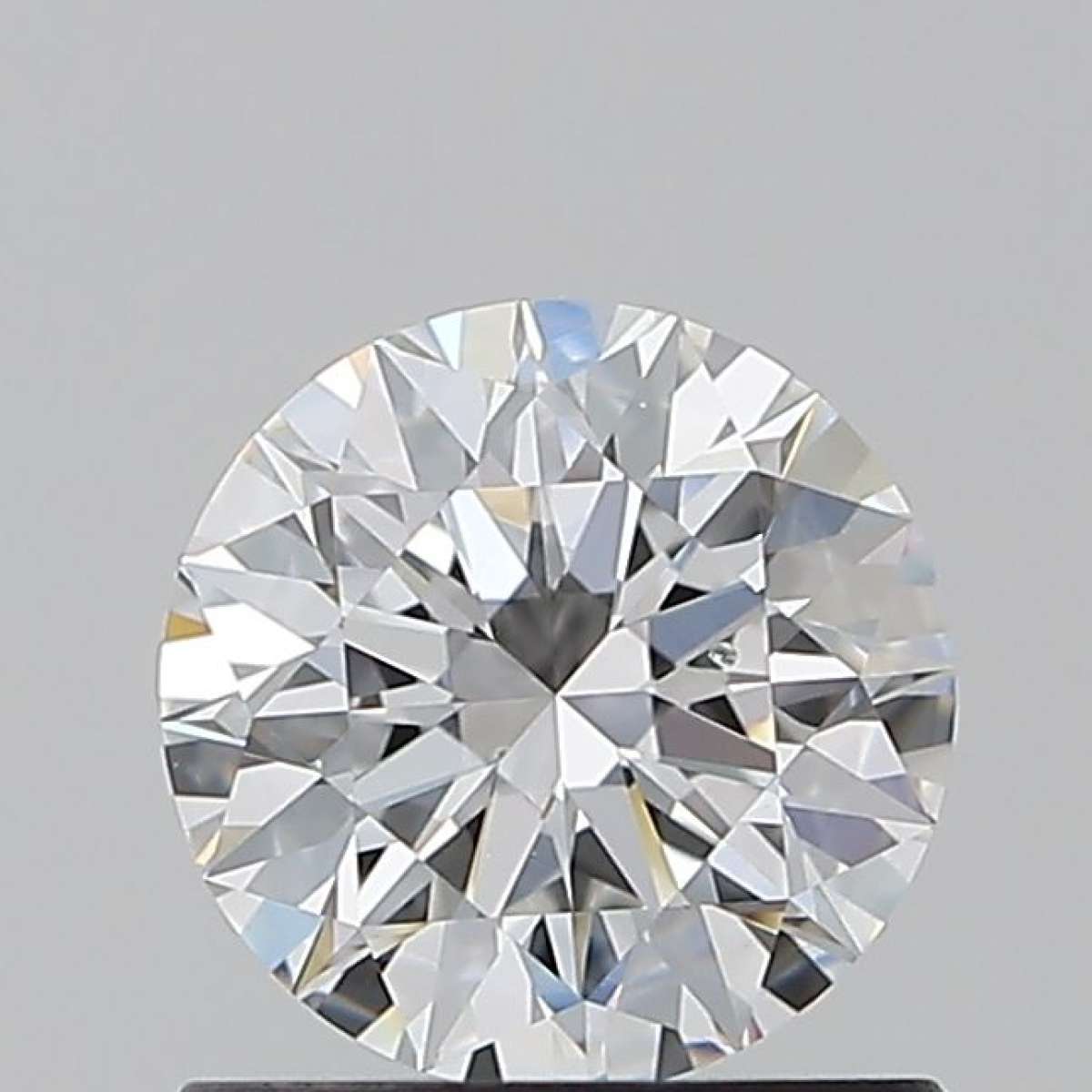 Certified Diamond GIA Carats 0.9 Color D Clarity SI1 EX EX EX Fluorescence NON Brown No Green No Milky No EyeClean 100% Certified Diamond GIA Carats 0.9 Color D Clarity SI1 EX EX EX Fluorescence NON Brown No Green No Milky No EyeClean 100%