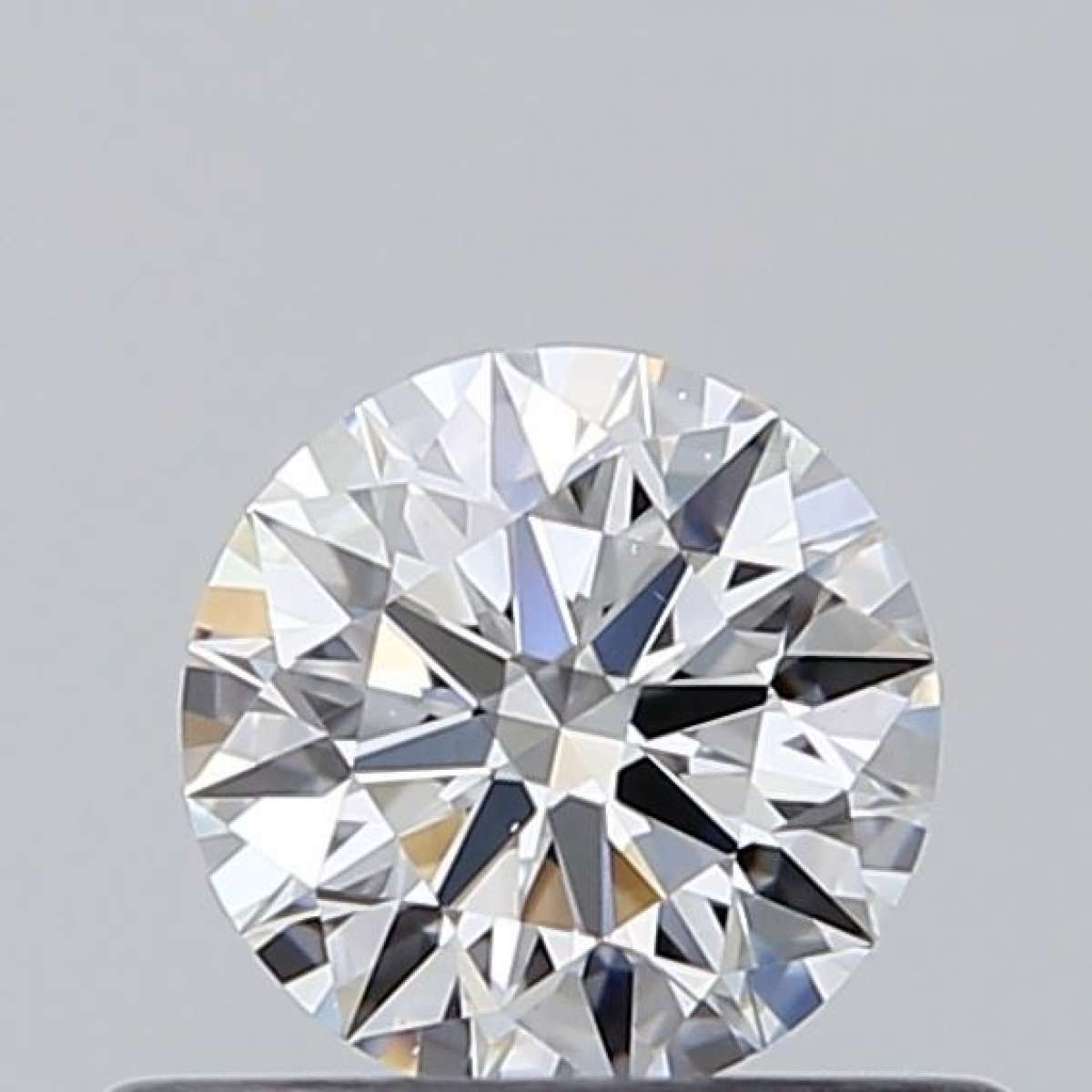 Certified Diamond GIA Carats 0.4 Color D Clarity VS2 EX EX EX Fluorescence NON Brown No Green No Milky No EyeClean 100% Certified Diamond GIA Carats 0.4 Color D Clarity VS2 EX EX EX Fluorescence NON Brown No Green No Milky No EyeClean 100%