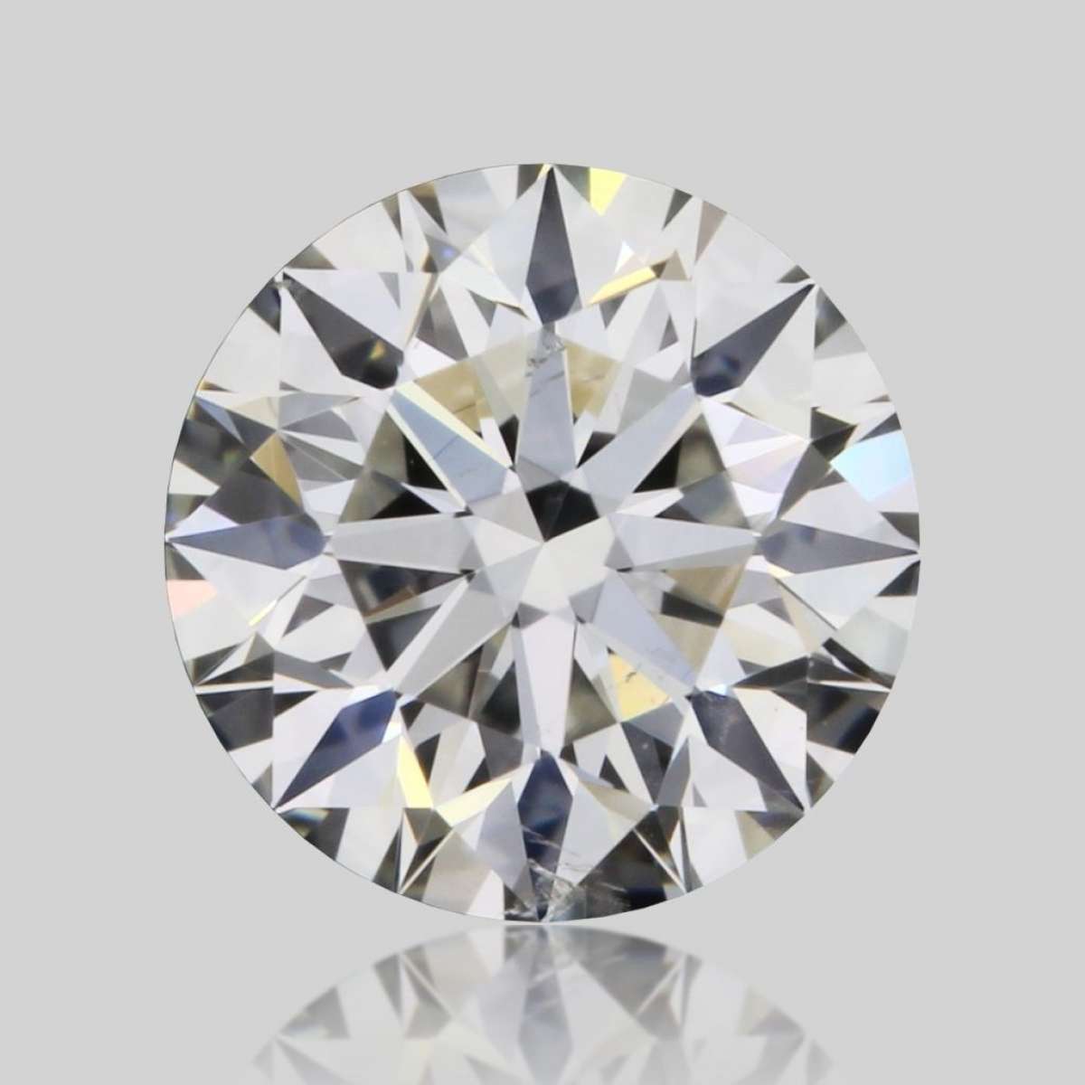 Certified Diamond GIA Carats 0.4 Color G Clarity SI1 EX EX EX Fluorescence FNT Brown No Green No Milky No EyeClean 100% Certified Diamond GIA Carats 0.4 Color G Clarity SI1 EX EX EX Fluorescence FNT Brown No Green No Milky No EyeClean 100%
