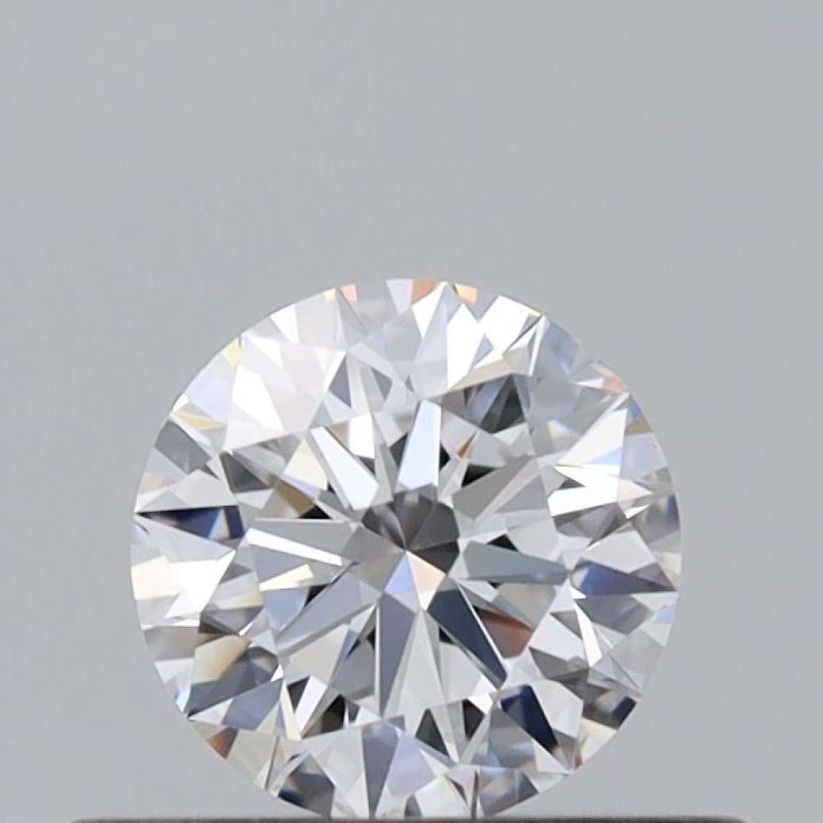 Certified Diamond GIA Carats 0.32 Color D Clarity IF EX EX EX Fluorescence NON Brown No Green No Milky No EyeClean 100% Certified Diamond GIA Carats 0.32 Color D Clarity IF EX EX EX Fluorescence NON Brown No Green No Milky No EyeClean 100%