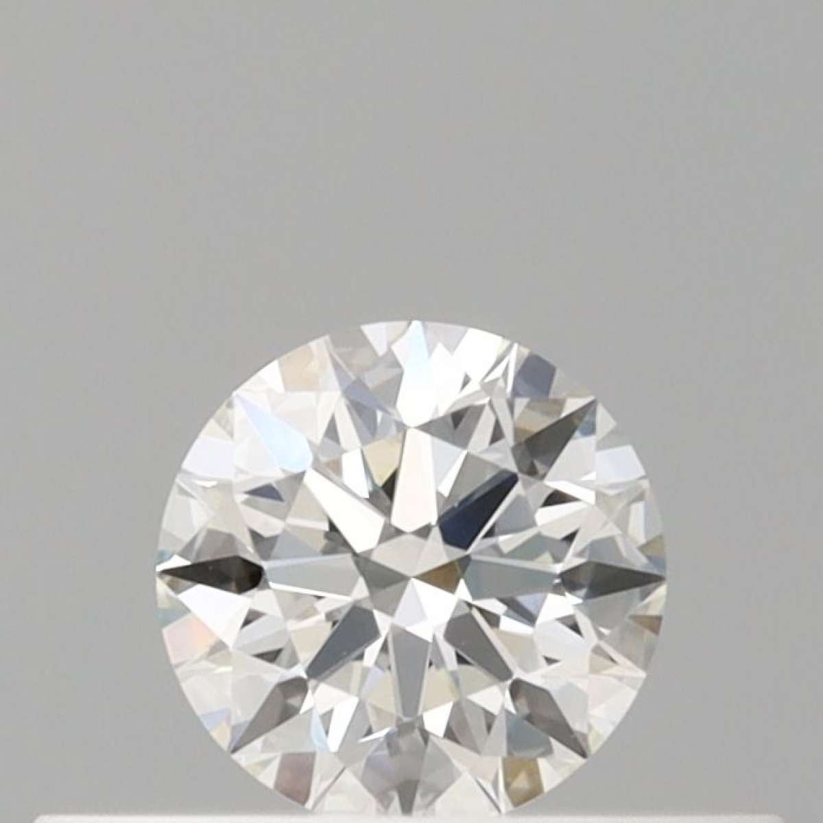 Diamante Certificato GIA Carati 0.25 Colore F Purezza VVS1 EX EX EX Fluorescenza NON Brown No Green No Milky No EyeClean 100% Diamante Certificato GIA Carati 0.25 Colore F Purezza VVS1 EX EX EX Fluorescenza NON Brown No Green No Milky No EyeClean 100%