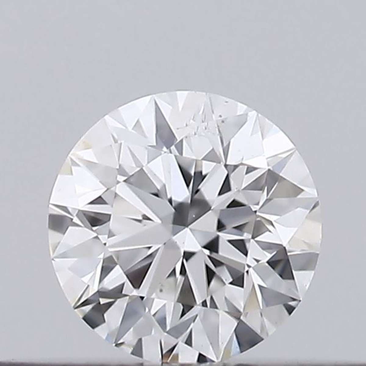 Diamante Certificato GIA Carati 0.18 Colore E Purezza SI1 EX EX EX Fluorescenza NON Brown No Green No Milky No EyeClean 100% Diamante Certificato GIA Carati 0.18 Colore E Purezza SI1 EX EX EX Fluorescenza NON Brown No Green No Milky No EyeClean 100%
