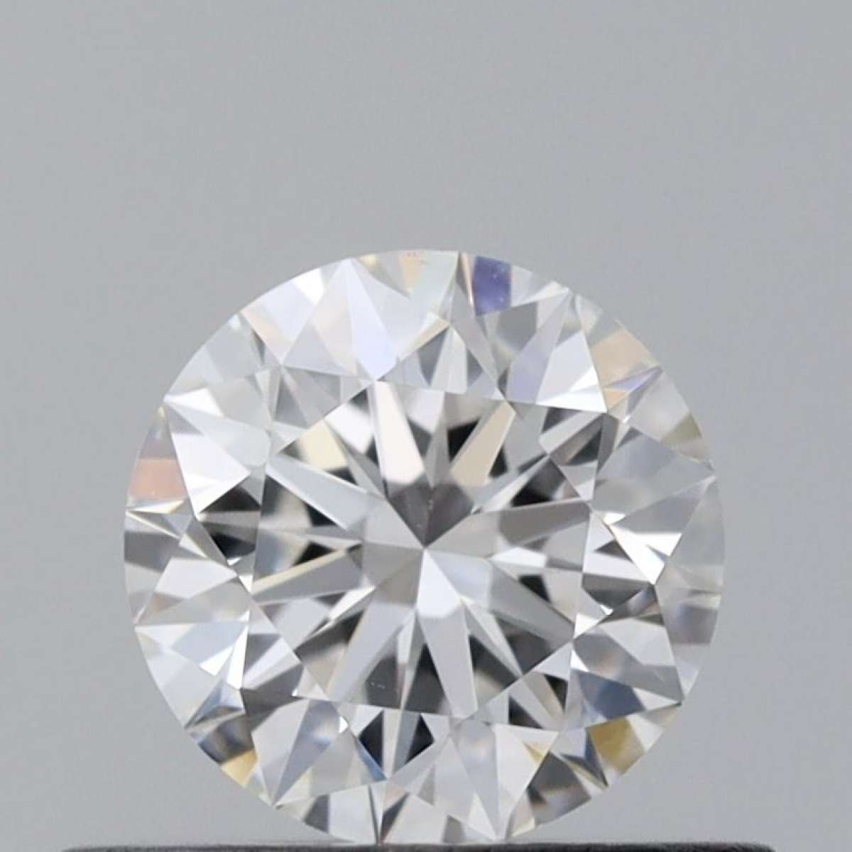 Certified Diamond GIA Carats 0.45 Color E Clarity VS2 EX EX EX Fluorescence NON Brown No Green No Milky No EyeClean 100% Certified Diamond GIA Carats 0.45 Color E Clarity VS2 EX EX EX Fluorescence NON Brown No Green No Milky No EyeClean 100%