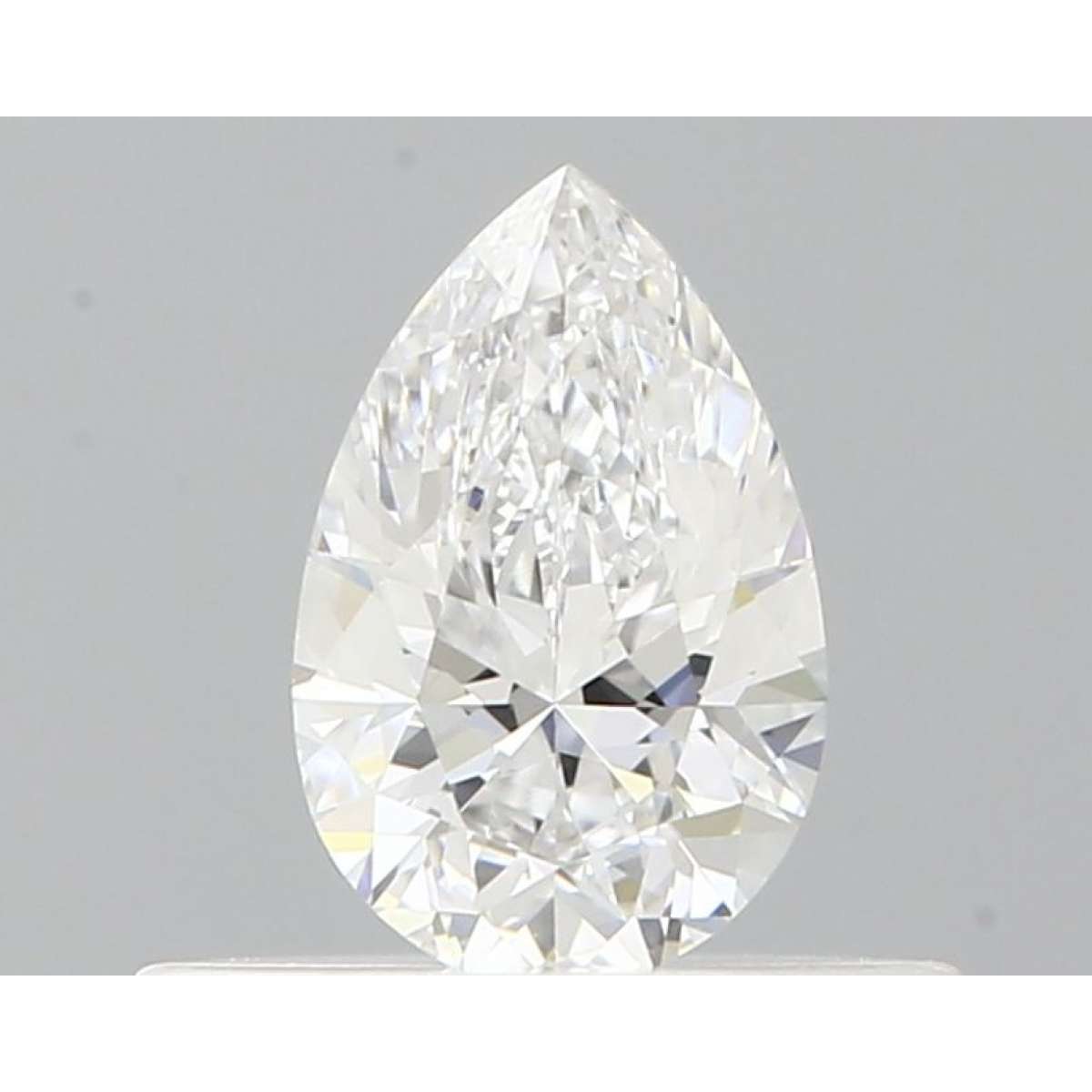 Diamante Certificato GIA Carati 0.35 Colore D Purezza VVS2 - EX VG Fluorescenza FNT Brown No Green No Milky No EyeClean 100% Diamante Certificato GIA Carati 0.35 Colore D Purezza VVS2 - EX VG Fluorescenza FNT Brown No Green No Milky No EyeClean 100%