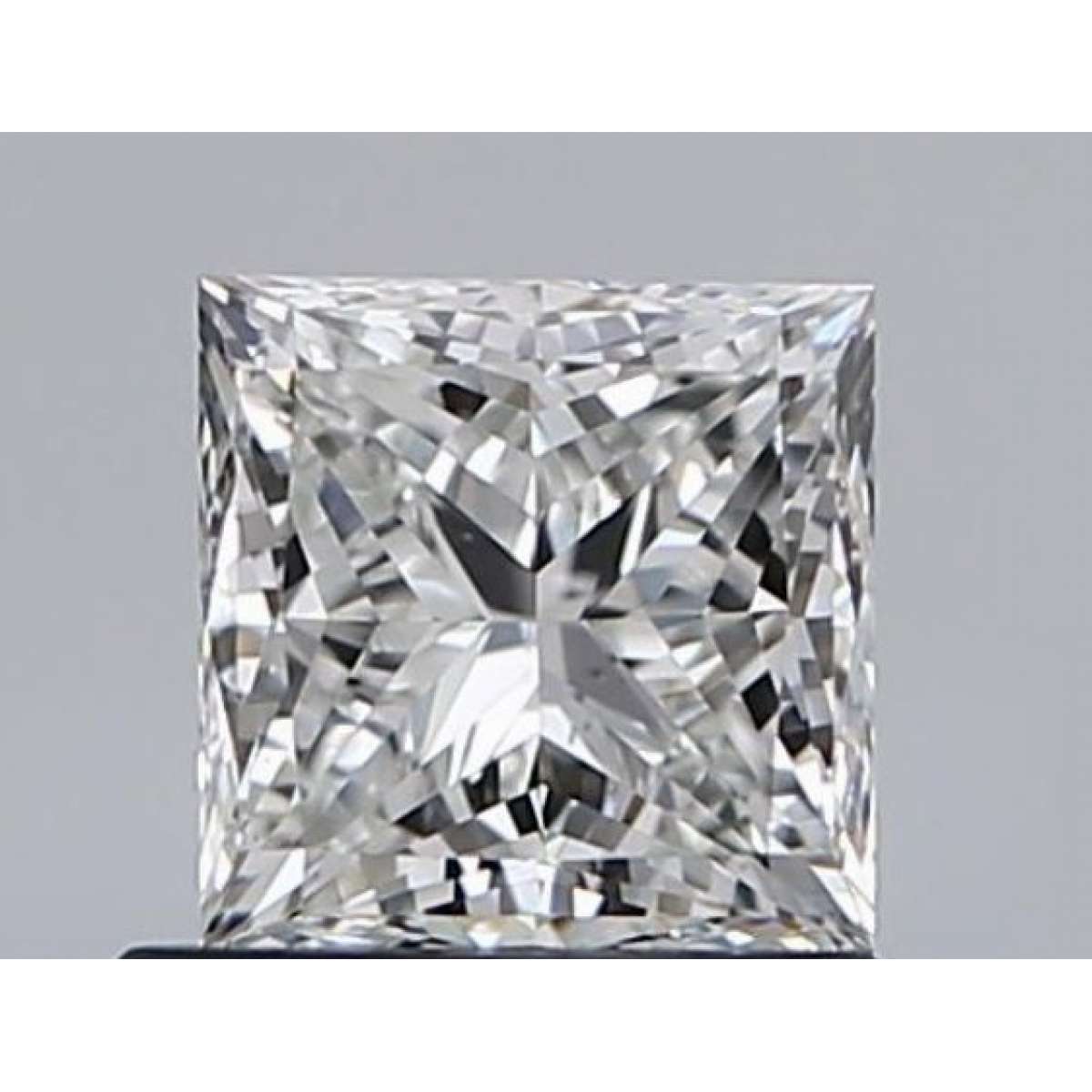 Certified Diamond GIA Carats 0.8 Color F Clarity VS2 - VG VG Fluorescence MED Brown No Green No Milky No EyeClean 100% Certified Diamond GIA Carats 0.8 Color F Clarity VS2 - VG VG Fluorescence MED Brown No Green No Milky No EyeClean 100%