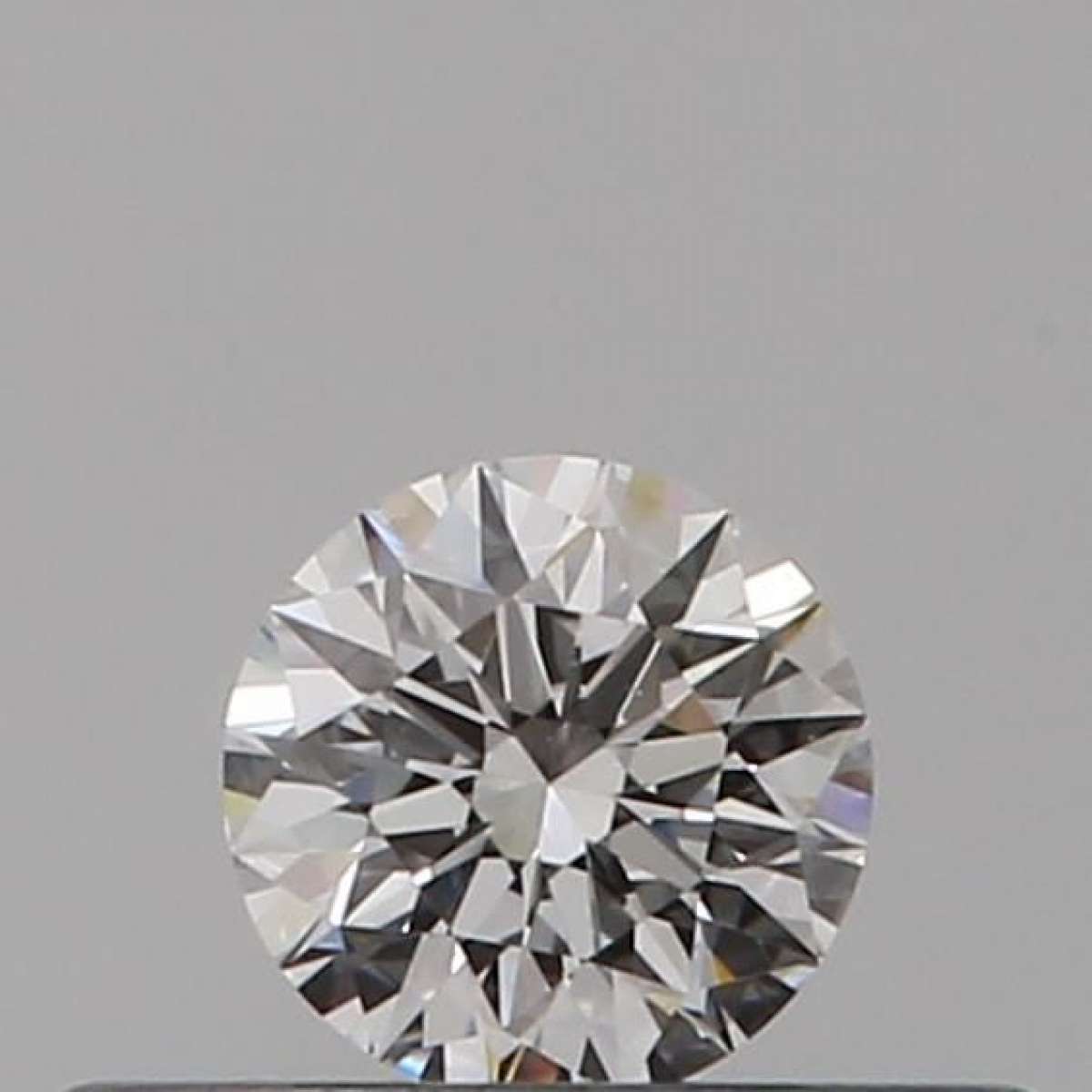 Certified Diamond GIA Carats 0.18 Color E Clarity VS2  EX  VG  EX Fluorescence NON Brown No Green No Milky No EyeClean 100%