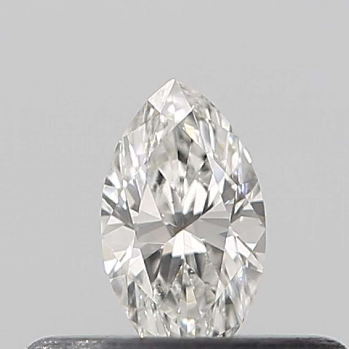 Certified Diamond IGI Carats 0.19 Color H Clarity VS2 - VG VG Fluorescence NON Brown No Green No Milky No EyeClean 100% Certified Diamond IGI Carats 0.19 Color H Clarity VS2 - VG VG Fluorescence NON Brown No Green No Milky No EyeClean 100%