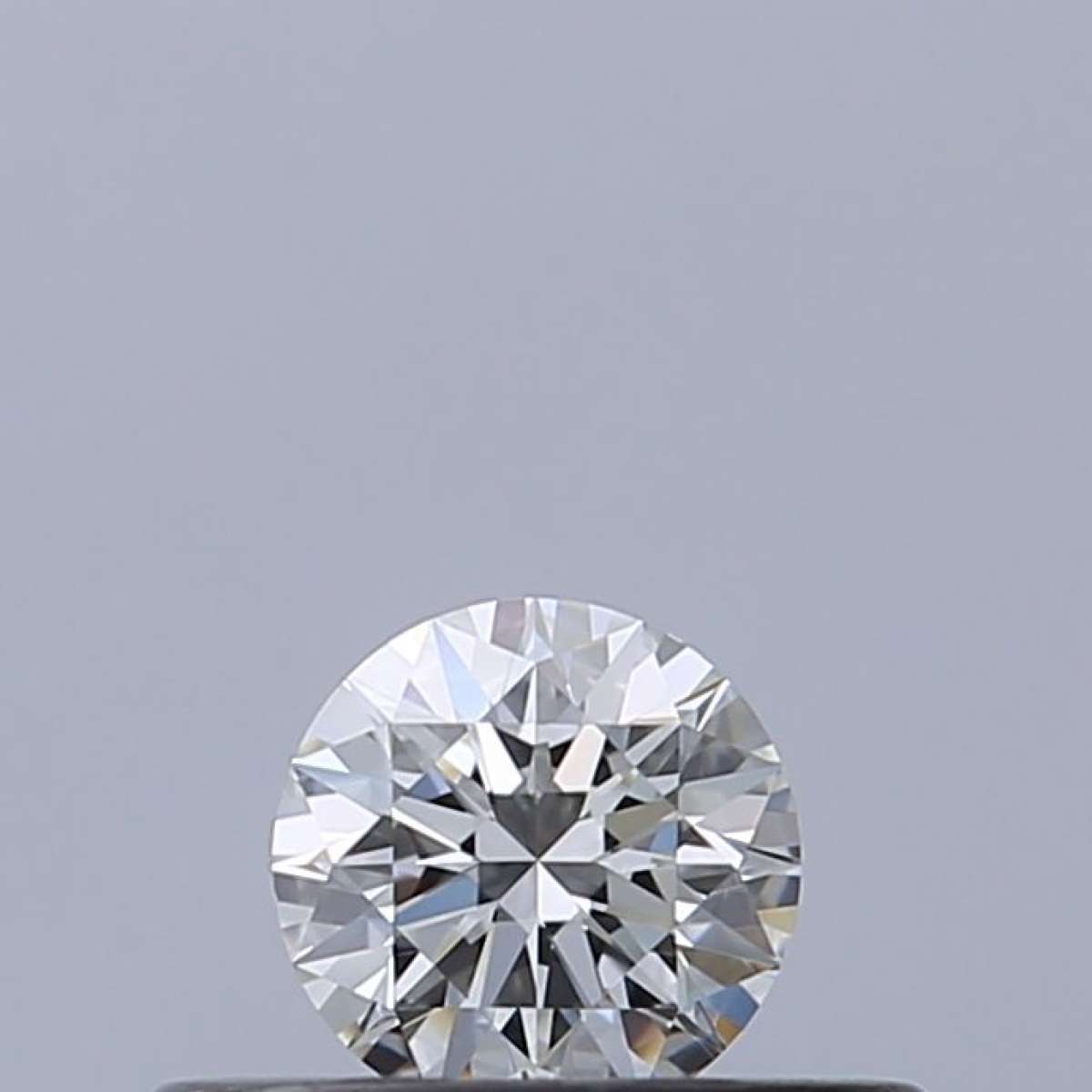 Certified Diamond IGI Carats 0.2 Color F Clarity VVS1  EX  EX  EX Fluorescence NON Brown No Milky No EyeClean 100%