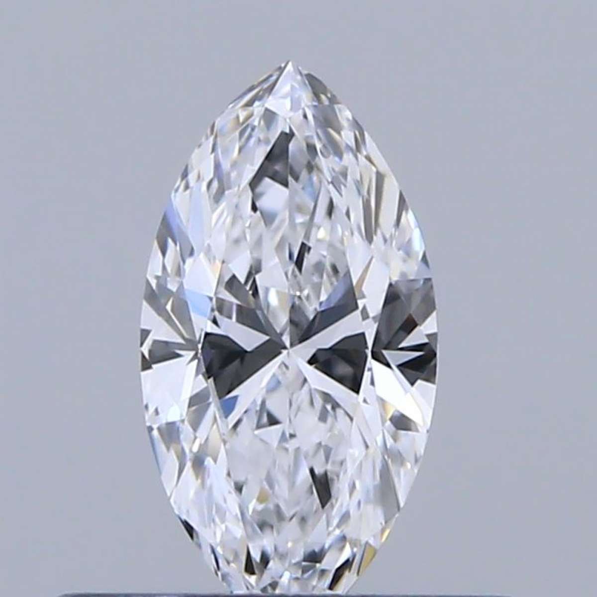 Diamante Certificato GIA Carati 0.31 Colore D Purezza VS1 - EX VG Fluorescenza FNT Brown No Green No Milky No EyeClean 100% Diamante Certificato GIA Carati 0.31 Colore D Purezza VS1 - EX VG Fluorescenza FNT Brown No Green No Milky No EyeClean 100%