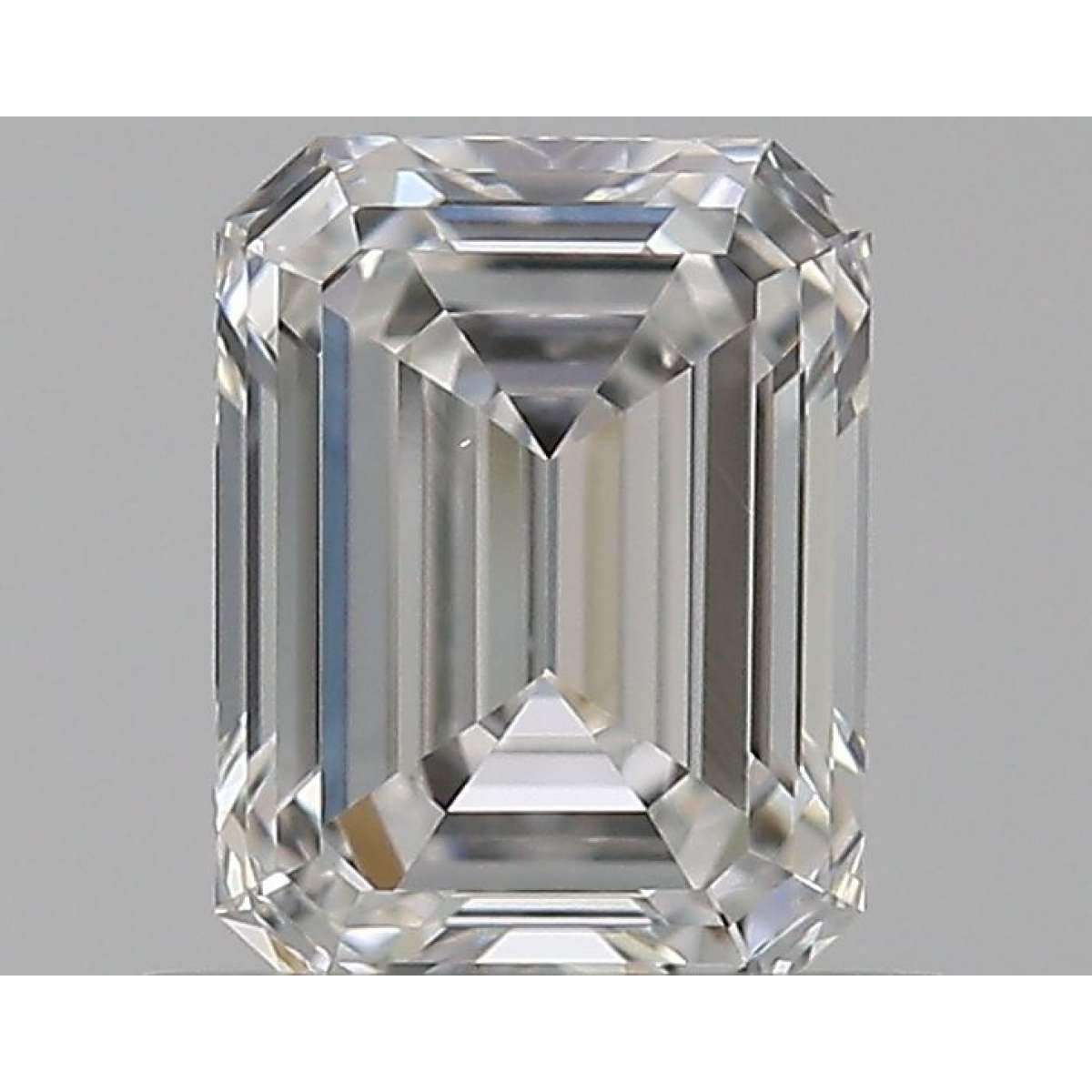 Certified Diamond GIA Carats 0.59 Color E Clarity VVS2 - VG VG Fluorescence MED Brown No Green No Milky No EyeClean 100% Certified Diamond GIA Carats 0.59 Color E Clarity VVS2 - VG VG Fluorescence MED Brown No Green No Milky No EyeClean 100%