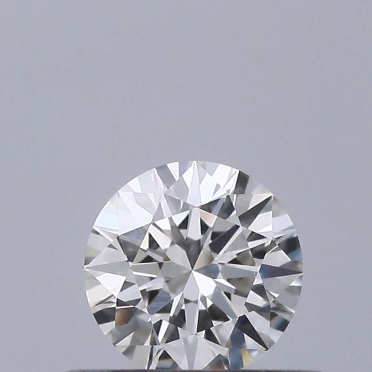 Diamante Certificato GIA Carati 0.33 Colore F Purezza VS1 EX EX EX Fluorescenza NON Brown No Milky No EyeClean 100% Diamante Certificato GIA Carati 0.33 Colore F Purezza VS1 EX EX EX Fluorescenza NON Brown No Milky No EyeClean 100%