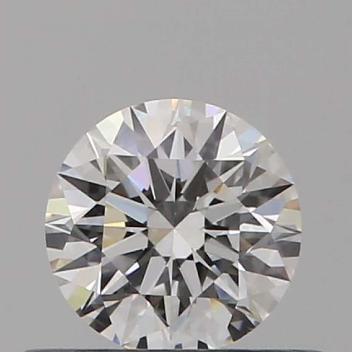 Diamante Certificato GIA Carati 0.37 Colore E Purezza VS2 EX EX EX Fluorescenza NON Brown No Green No Milky No EyeClean 100% Diamante Certificato GIA Carati 0.37 Colore E Purezza VS2 EX EX EX Fluorescenza NON Brown No Green No Milky No EyeClean 100%