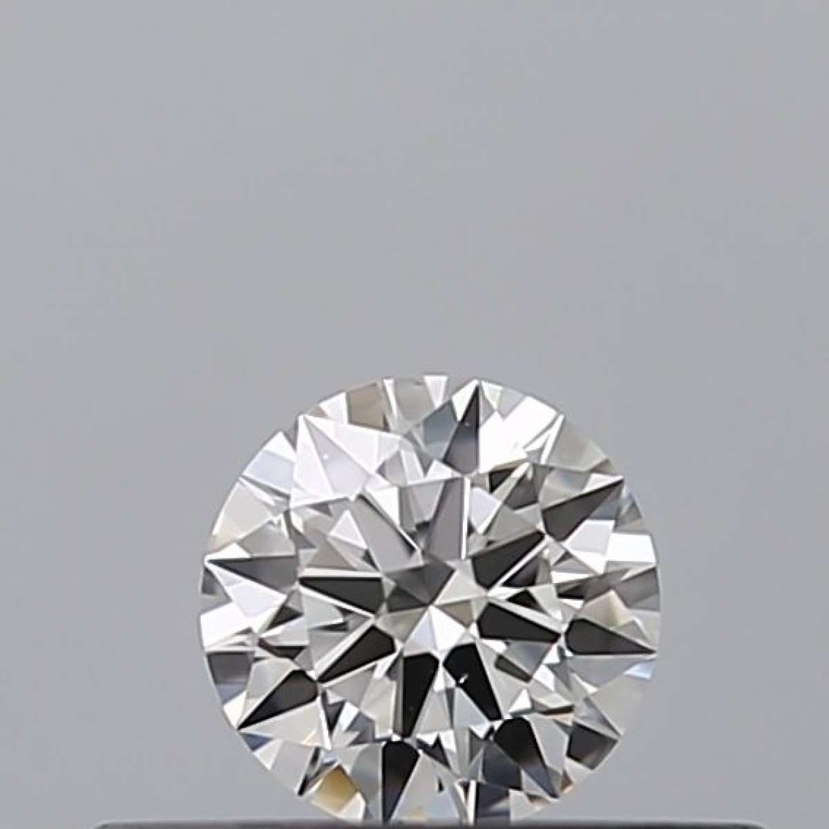 Diamante Certificato GIA Carati 0.18 Colore E Purezza VS2  EX  VG  EX Fluorescenza NON Brown No Green No Milky No EyeClean 100%