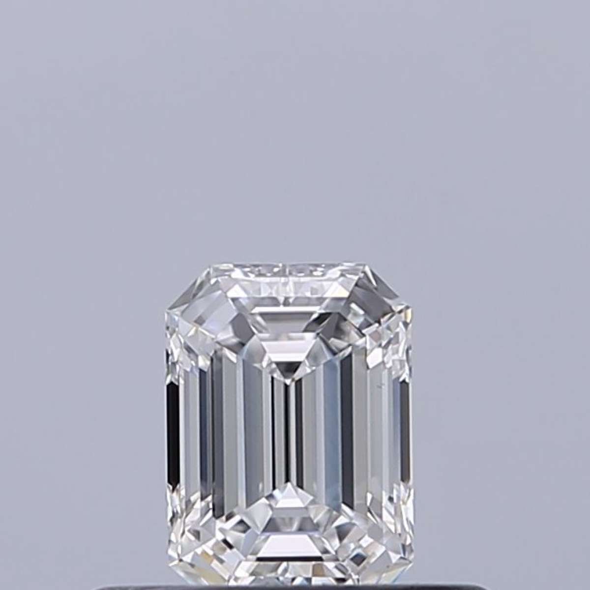 Certified Diamond GIA Carats 0.32 Color D Clarity VVS2 - EX VG Fluorescence NON Brown No Green No Milky No EyeClean 100% Certified Diamond GIA Carats 0.32 Color D Clarity VVS2 - EX VG Fluorescence NON Brown No Green No Milky No EyeClean 100%
