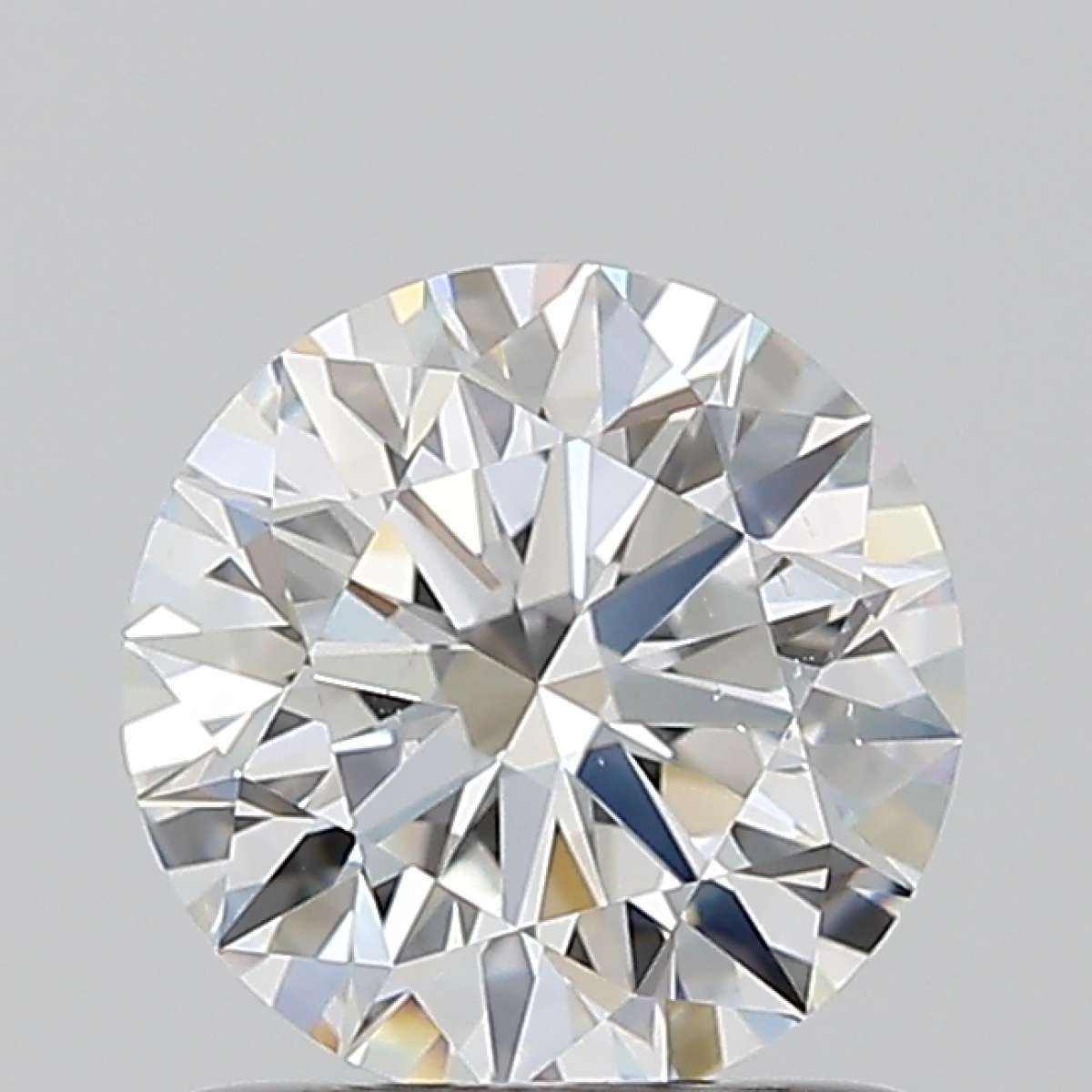 Certified Diamond GIA Carats 0.9 Color E Clarity VS2 EX EX EX Fluorescence NON Brown No Green No Milky No EyeClean 100% Certified Diamond GIA Carats 0.9 Color E Clarity VS2 EX EX EX Fluorescence NON Brown No Green No Milky No EyeClean 100%
