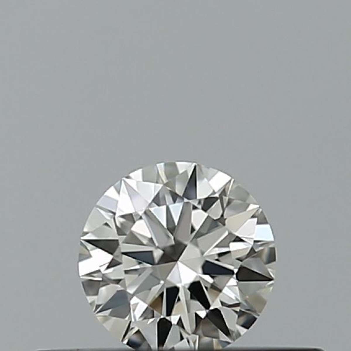 Certified Diamond IGI Carats 0.18 Color G Clarity IF  EX  EX  EX Fluorescence NON Brown No Milky No EyeClean 100%