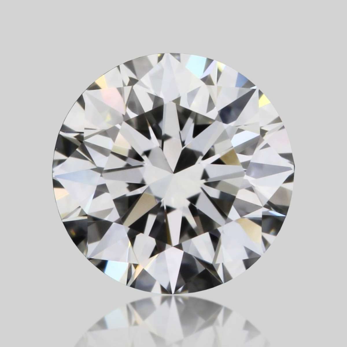 Certified Diamond GIA Carats 0.4 Color E Clarity VVS1 EX EX EX Fluorescence NON Brown No Green No Milky No EyeClean 100% Certified Diamond GIA Carats 0.4 Color E Clarity VVS1 EX EX EX Fluorescence NON Brown No Green No Milky No EyeClean 100%