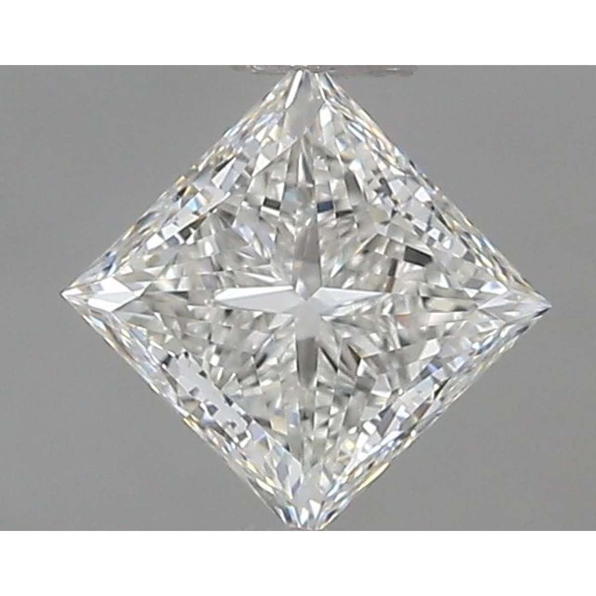 Diamante Certificato IGI Carati 0.71 Colore G Purezza IF - VG VG Fluorescenza NON Brown No Green No Milky No EyeClean 100% Diamante Certificato IGI Carati 0.71 Colore G Purezza IF - VG VG Fluorescenza NON Brown No Green No Milky No EyeClean 100%