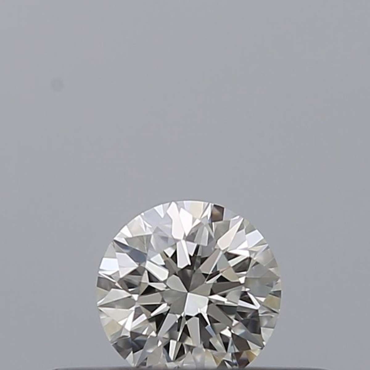 Diamante Certificato GIA Carati 0.18 Colore H Purezza VVS2 EX EX EX Fluorescenza NON Brown No Milky No EyeClean 100% Diamante Certificato GIA Carati 0.18 Colore H Purezza VVS2 EX EX EX Fluorescenza NON Brown No Milky No EyeClean 100%