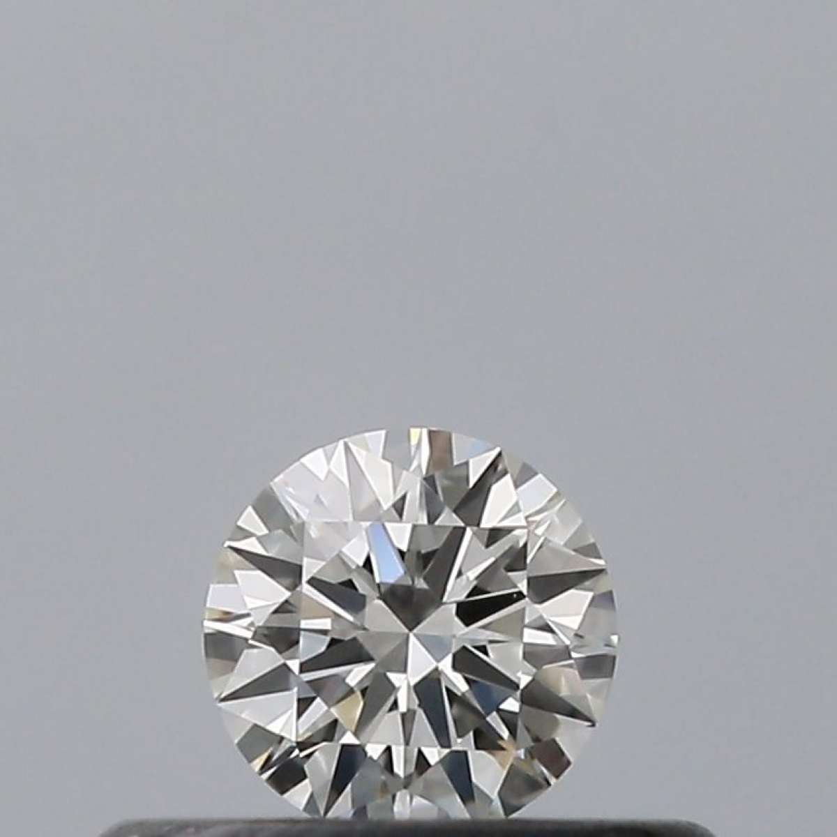 Certified Diamond GIA Carats 0.19 Color H Clarity VVS2  EX  EX  EX Fluorescence NON Brown No Milky No EyeClean 100% Certified Diamond GIA Carats 0.19 Color H Clarity VVS2  EX  EX  EX Fluorescence NON Brown No Milky No EyeClean 100%