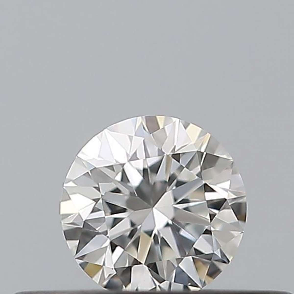 Certified Diamond IGI Carats 0.18 Color F Clarity IF EX EX EX Fluorescence NON Brown No Milky No EyeClean 100% Certified Diamond IGI Carats 0.18 Color F Clarity IF EX EX EX Fluorescence NON Brown No Milky No EyeClean 100%