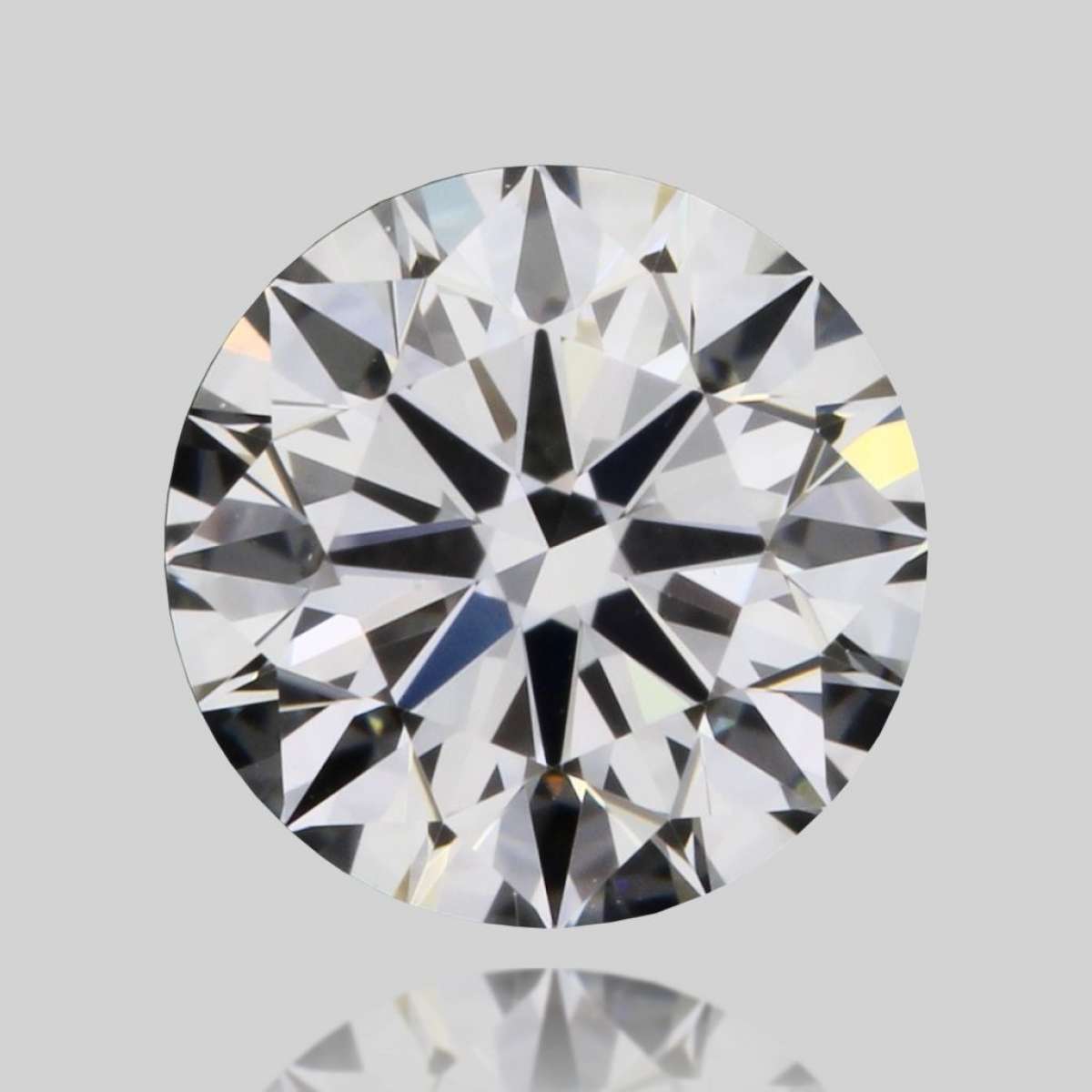 Diamante Certificato GIA Carati 0.33 Colore E Purezza VVS2 EX EX EX Fluorescenza MED Brown No Green No Milky No EyeClean 100% Diamante Certificato GIA Carati 0.33 Colore E Purezza VVS2 EX EX EX Fluorescenza MED Brown No Green No Milky No EyeClean 100%