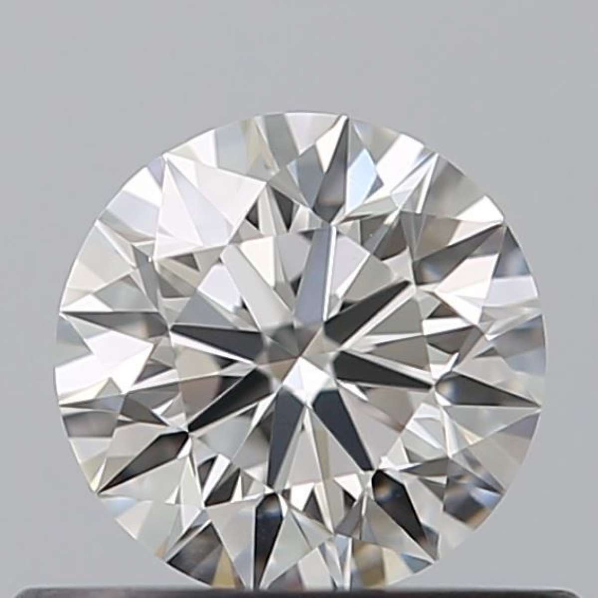 Certified Diamond IGI Carats 0.4 Color G Clarity VVS2 EX EX EX Fluorescence NON Brown No Milky No EyeClean 100% Certified Diamond IGI Carats 0.4 Color G Clarity VVS2 EX EX EX Fluorescence NON Brown No Milky No EyeClean 100%