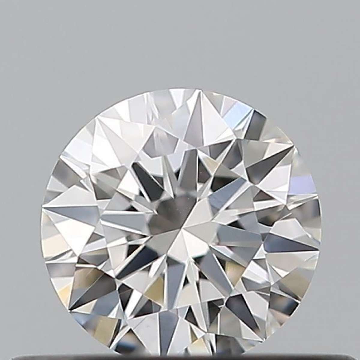 Certified Diamond GIA Carats 0.32 Color E Clarity VS1 EX EX EX Fluorescence NON Brown No Green No Milky No EyeClean 100% Certified Diamond GIA Carats 0.32 Color E Clarity VS1 EX EX EX Fluorescence NON Brown No Green No Milky No EyeClean 100%