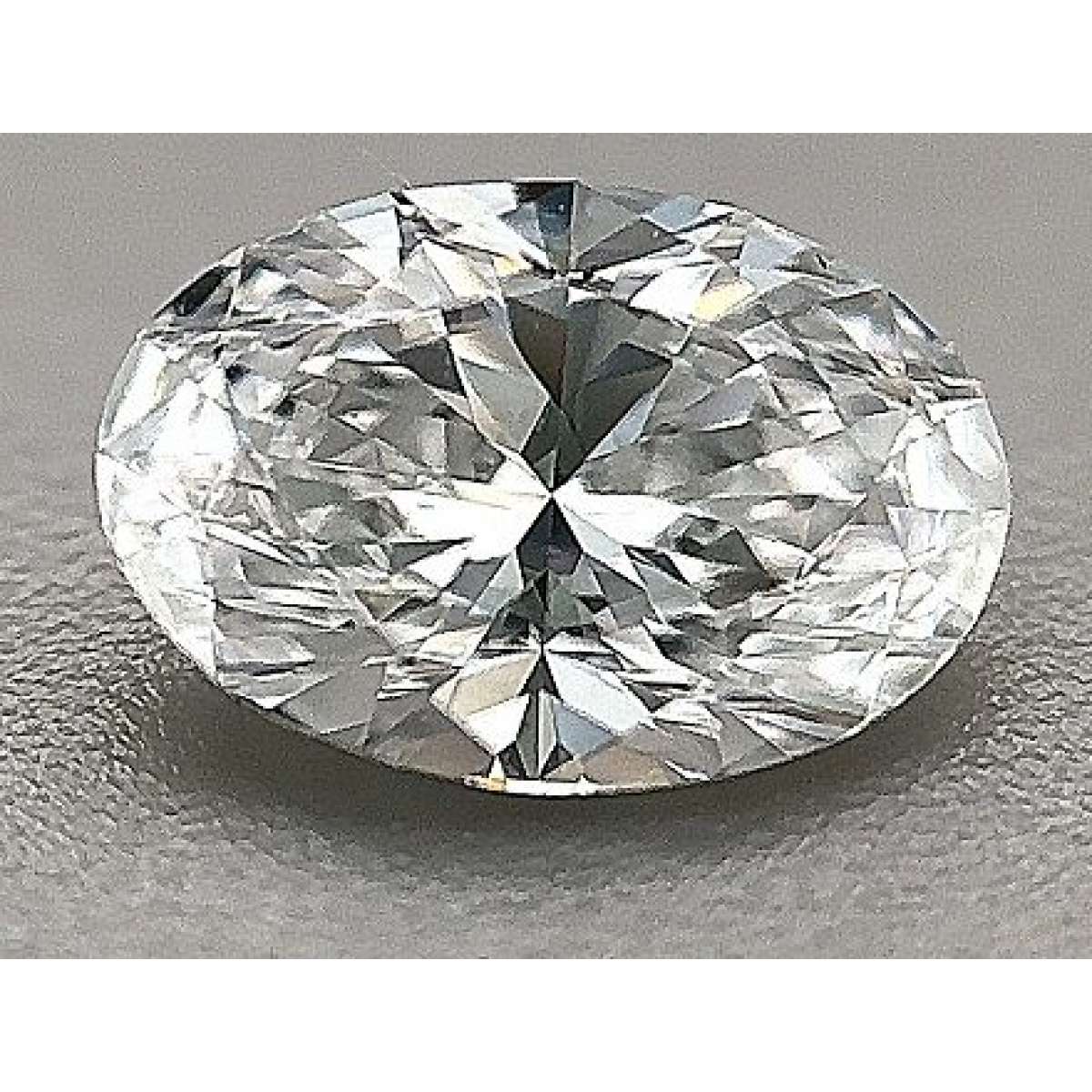 Certified Diamond GIA Carats 0.7 Color D Clarity VVS2  -  EX  VG Fluorescence MED Brown No Green No Milky No EyeClean 100%