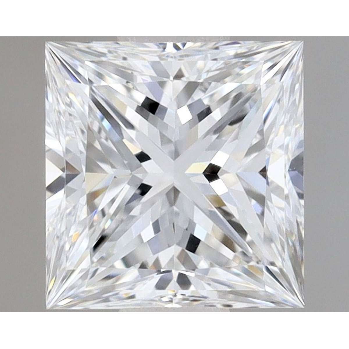 Certified Diamond GIA Carats 0.6 Color D Clarity VVS1  -  EX  VG Fluorescence NON Brown No Green No Milky No EyeClean 100%