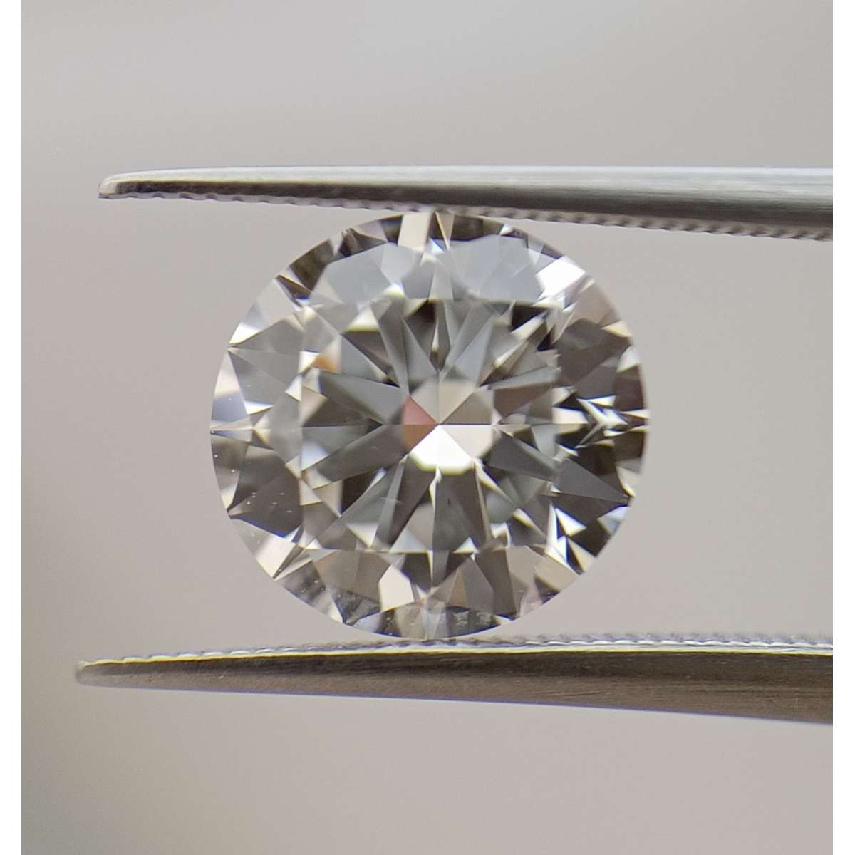 Certified Diamond GIA Carats 1.02 Color H Clarity VS1  VG  VG  EX Fluorescence FNT Brown No Green No Milky No EyeClean 100%