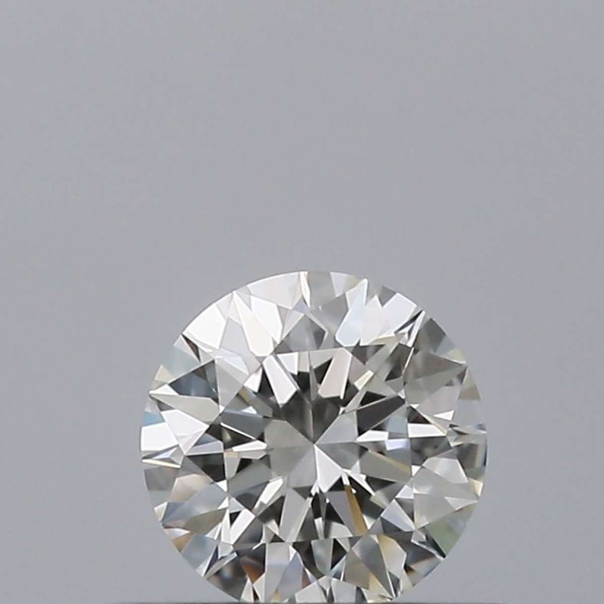 Diamante Certificato GIA Carati 0.32 Colore G Purezza IF EX EX EX Fluorescenza NON Brown No Milky No EyeClean 100% Diamante Certificato GIA Carati 0.32 Colore G Purezza IF EX EX EX Fluorescenza NON Brown No Milky No EyeClean 100%