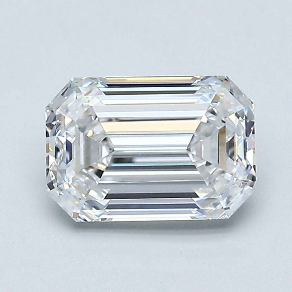 Certified Diamond GIA Carats 1.41 Color E Clarity VVS1  -  EX  VG Fluorescence NON Brown No Green No Milky No EyeClean 100%