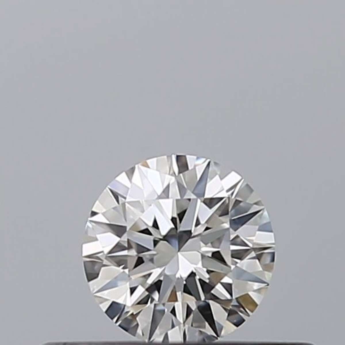 Certified Diamond GIA Carats 0.2 Color E Clarity VVS1 EX EX EX Fluorescence NON Brown No Green No Milky No EyeClean 100% Certified Diamond GIA Carats 0.2 Color E Clarity VVS1 EX EX EX Fluorescence NON Brown No Green No Milky No EyeClean 100%