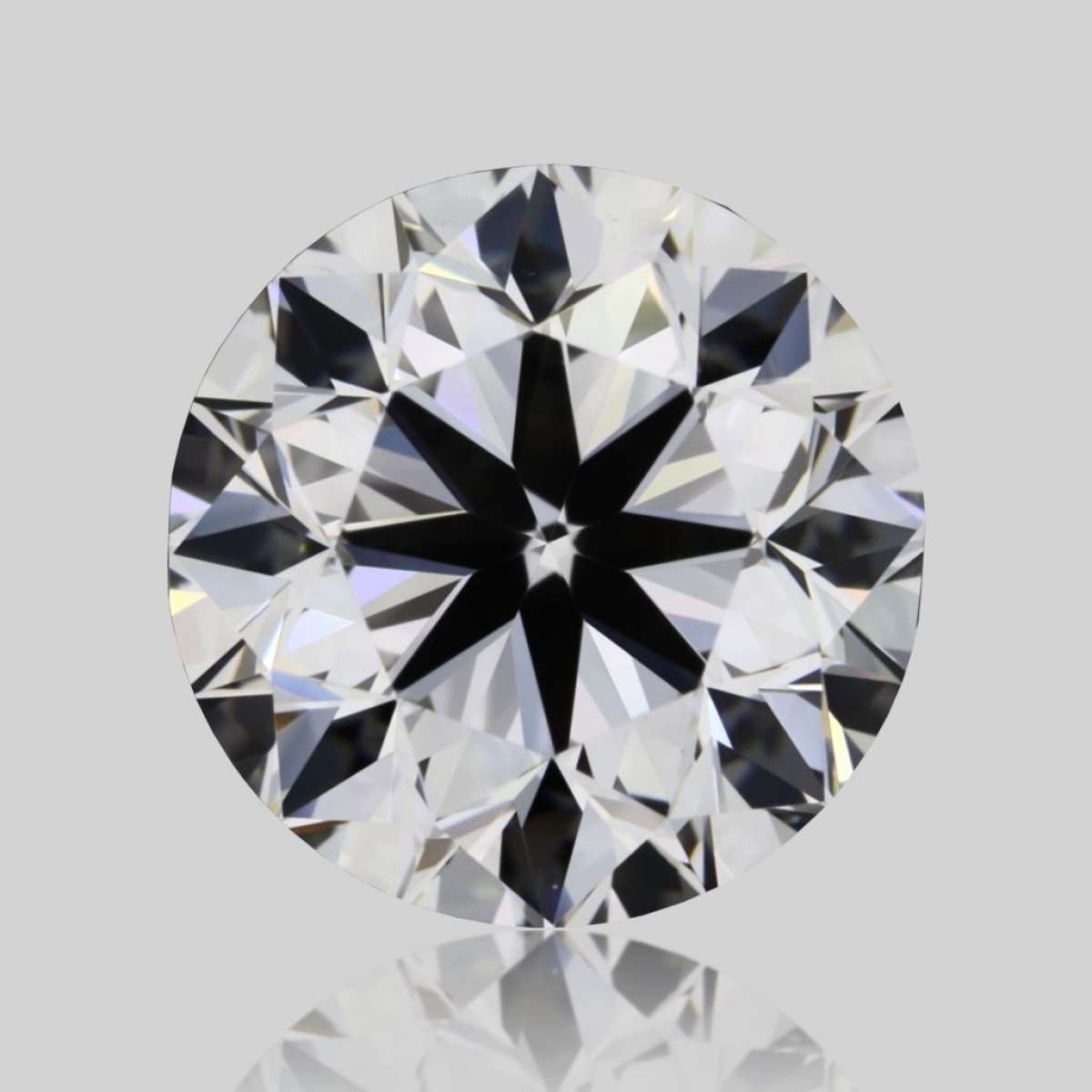 Diamante Certificato GIA Carati 0.9 Colore F Purezza VVS2 VG EX VG Fluorescenza FNT Brown No Green No Milky No EyeClean 100% Diamante Certificato GIA Carati 0.9 Colore F Purezza VVS2 VG EX VG Fluorescenza FNT Brown No Green No Milky No EyeClean 100%