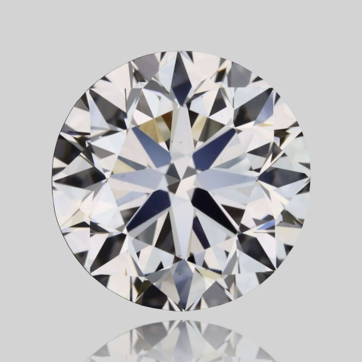 Certified Diamond GIA Carats 0.9 Color F Clarity VS1 VG EX VG Fluorescence NON Brown No Green No Milky No EyeClean 100% Certified Diamond GIA Carats 0.9 Color F Clarity VS1 VG EX VG Fluorescence NON Brown No Green No Milky No EyeClean 100%