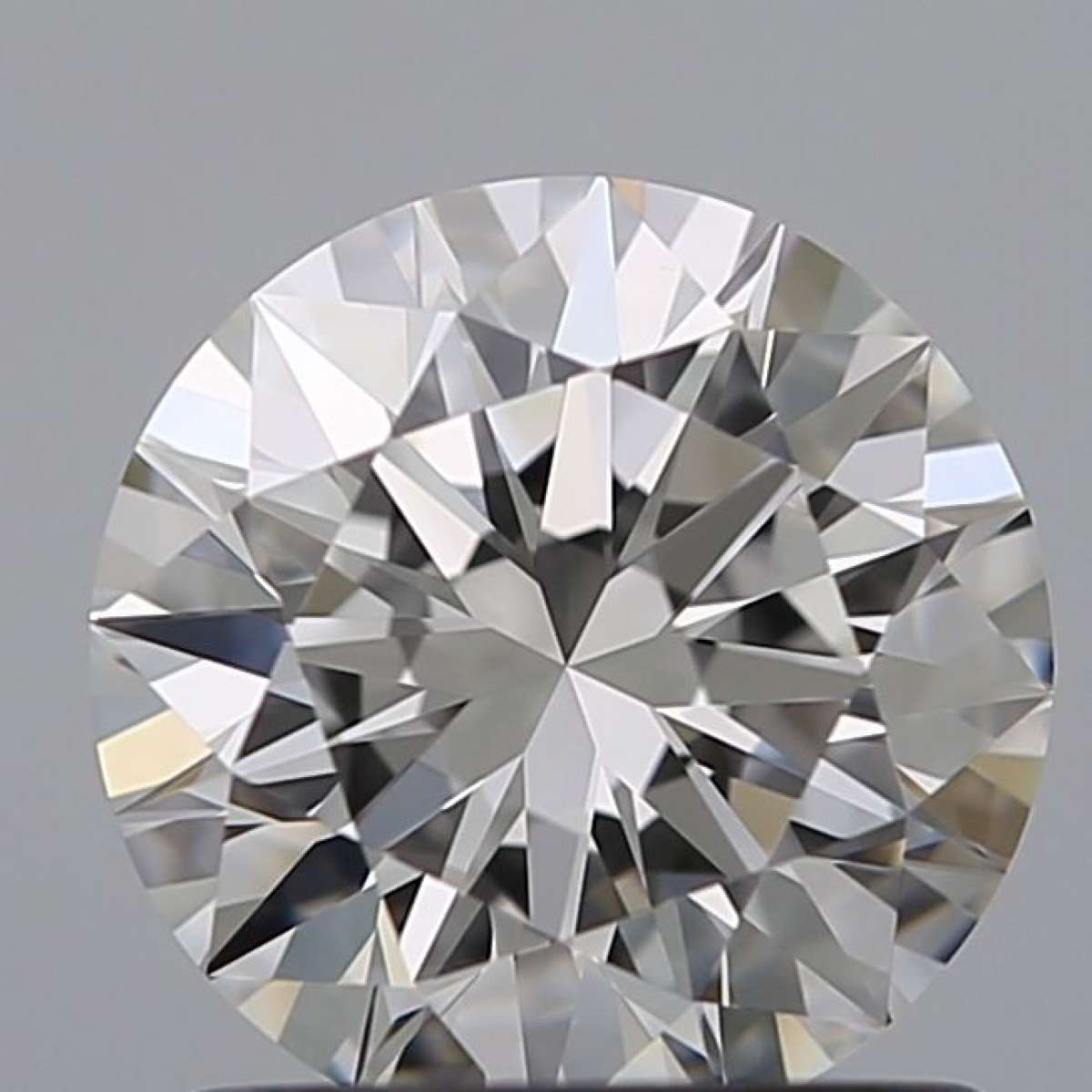 Diamante Certificato GIA Carati 1.05 Colore F Purezza IF  EX  EX  EX Fluorescenza NON Brown No Milky No EyeClean 100%