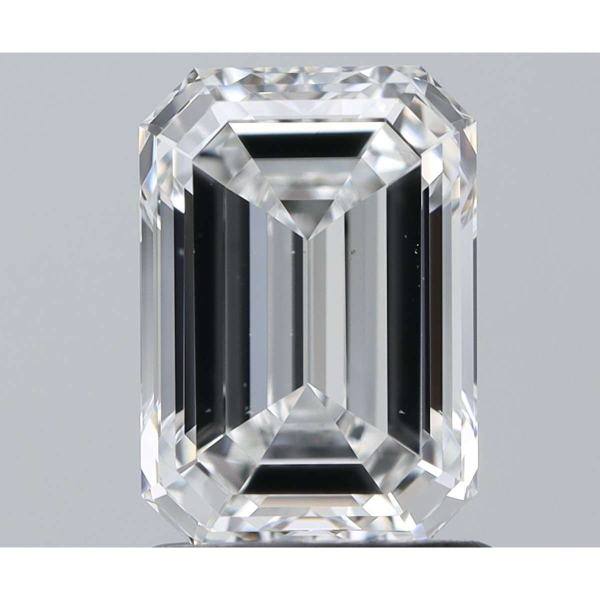 Certified Diamond GIA Carats 1.5 Color E Clarity VS1  -  EX  VG Fluorescence NON Brown No Green No Milky No EyeClean 100%